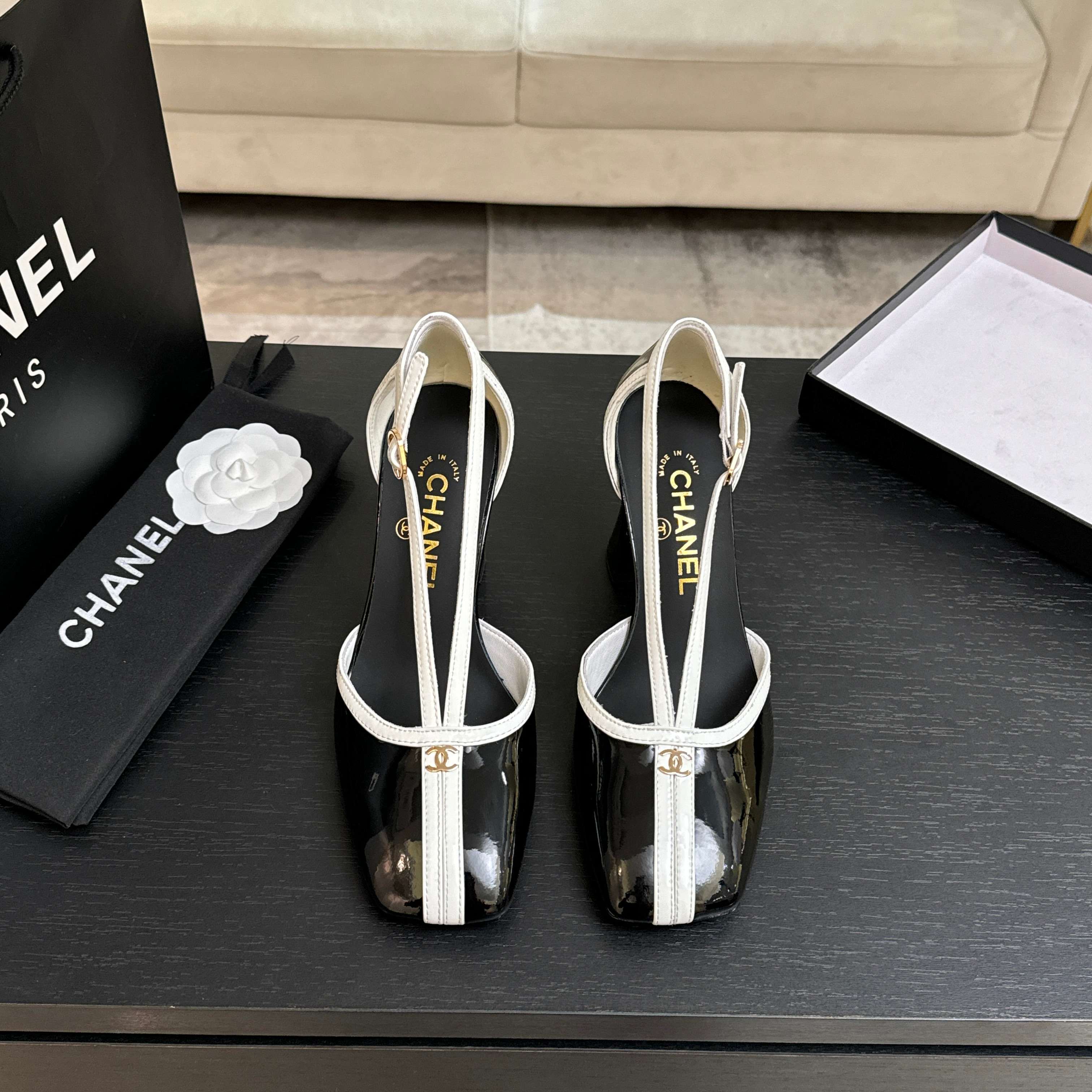샤넬 신발 98456 Chanel Shoes