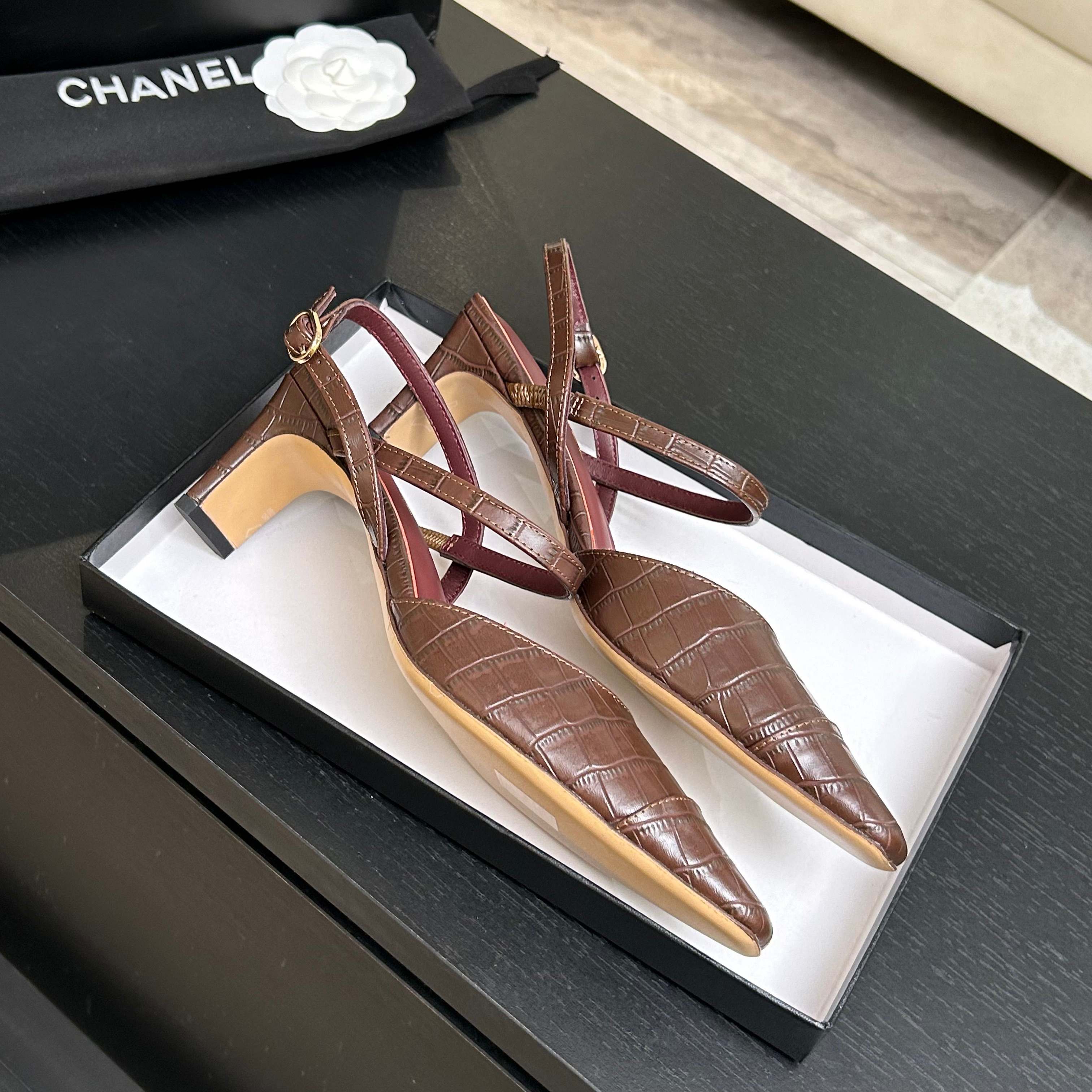샤넬 신발 130555 Chanel Shoes 썸네일 이미지