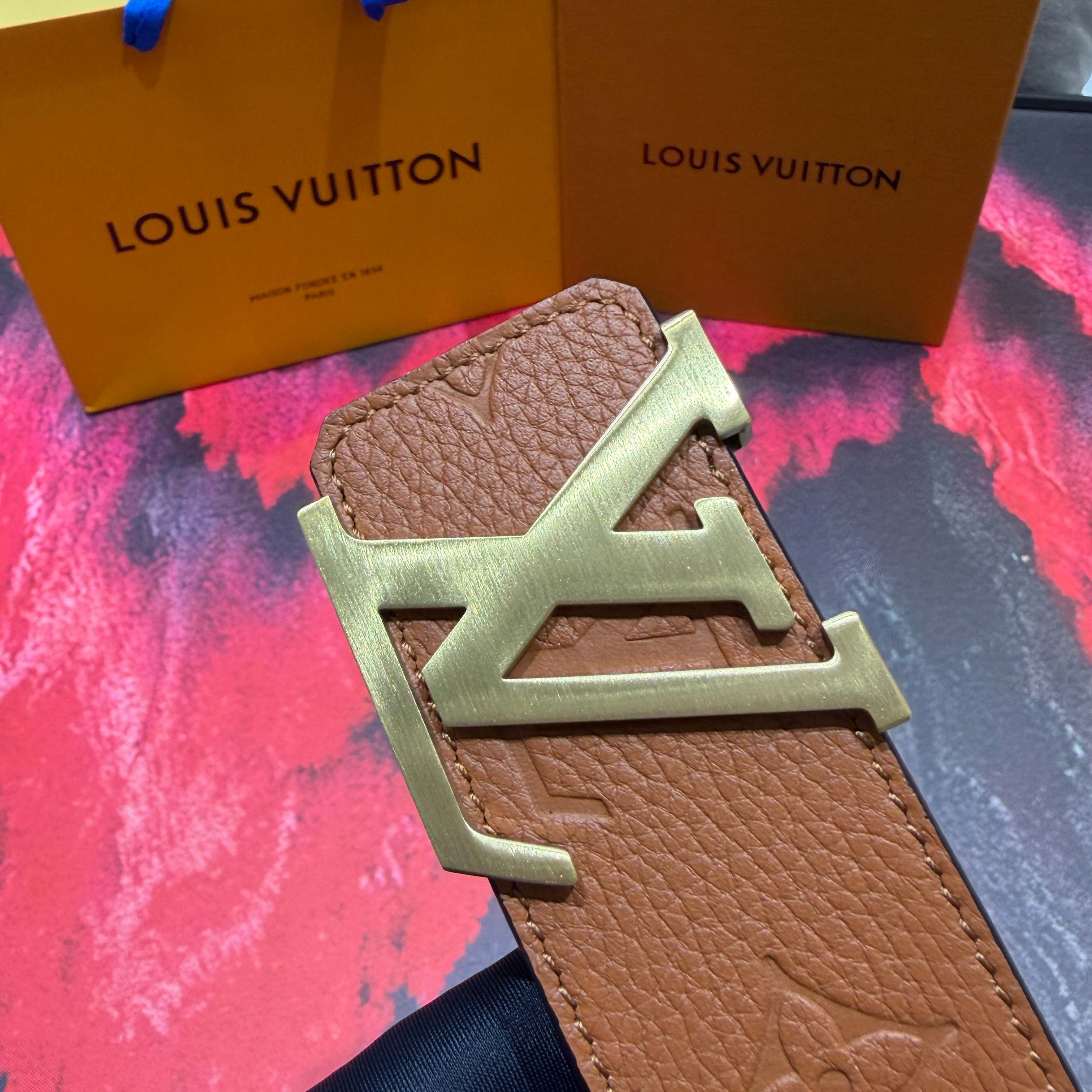 驴家法国🇫🇷原厂皮料 荔枝压花纹路搭配意大利🇮🇹进口尺寸4.0cm 精品五金进口炉内五金