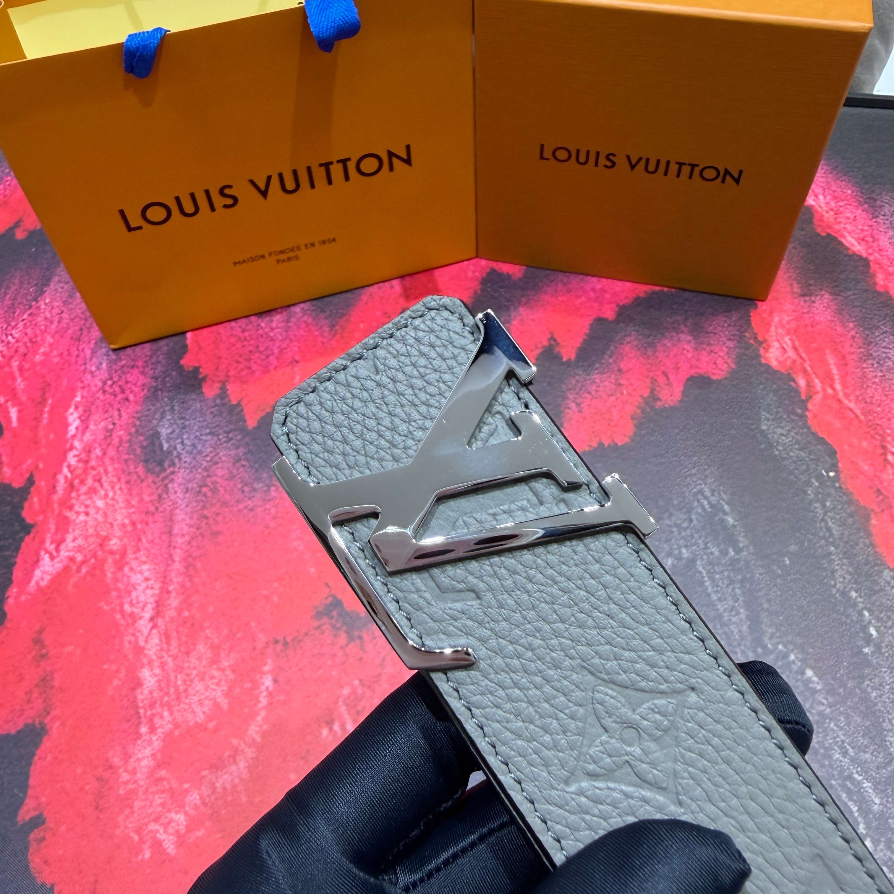 驴家法国🇫🇷原厂皮料 荔枝压花纹路搭配意大利🇮🇹进口尺寸4.0cm 精品五金进口炉内五金