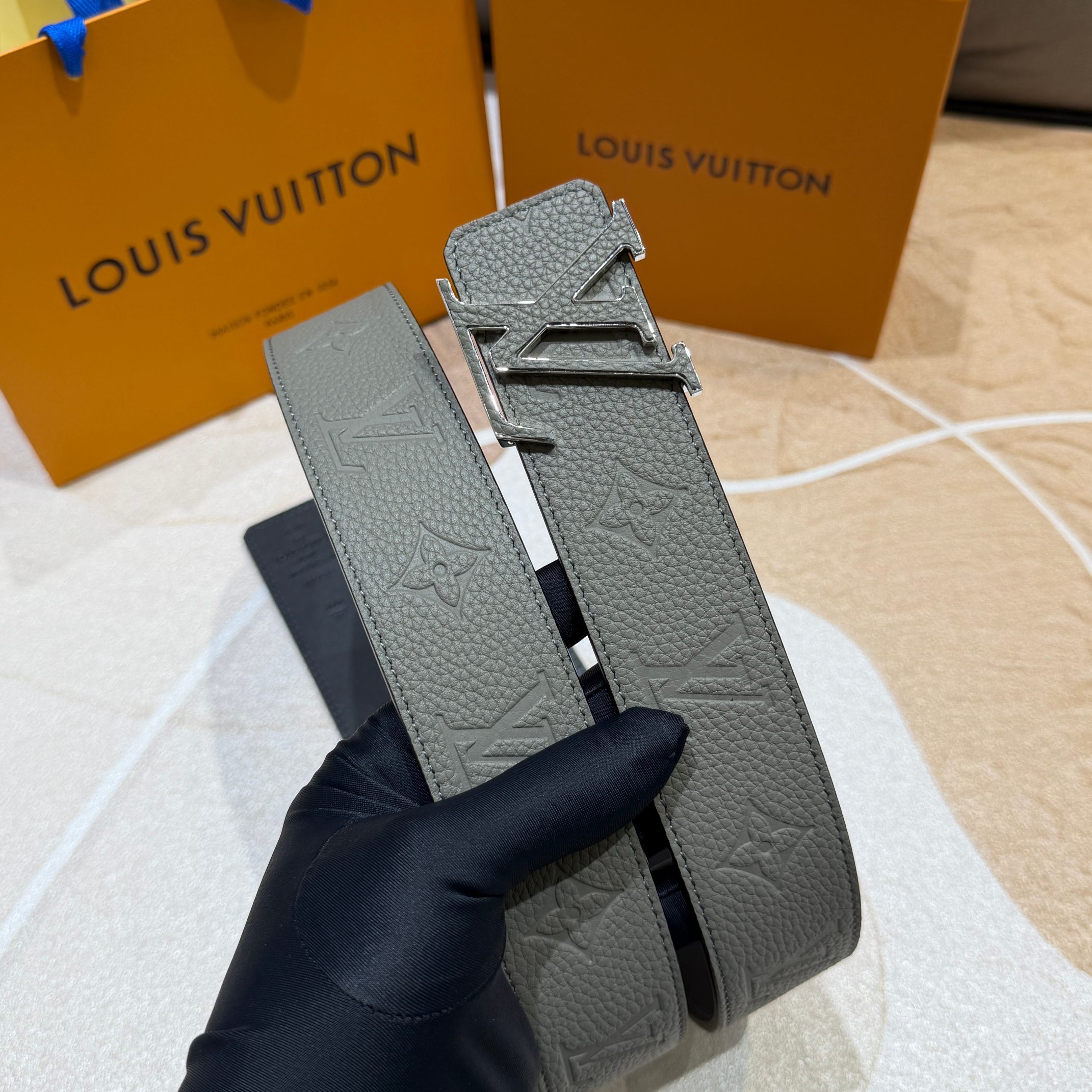 驴家法国🇫🇷原厂皮料 双面荔枝纹搭配意大利🇮🇹进口尺寸4.0cm 精品五金进口炉内五金