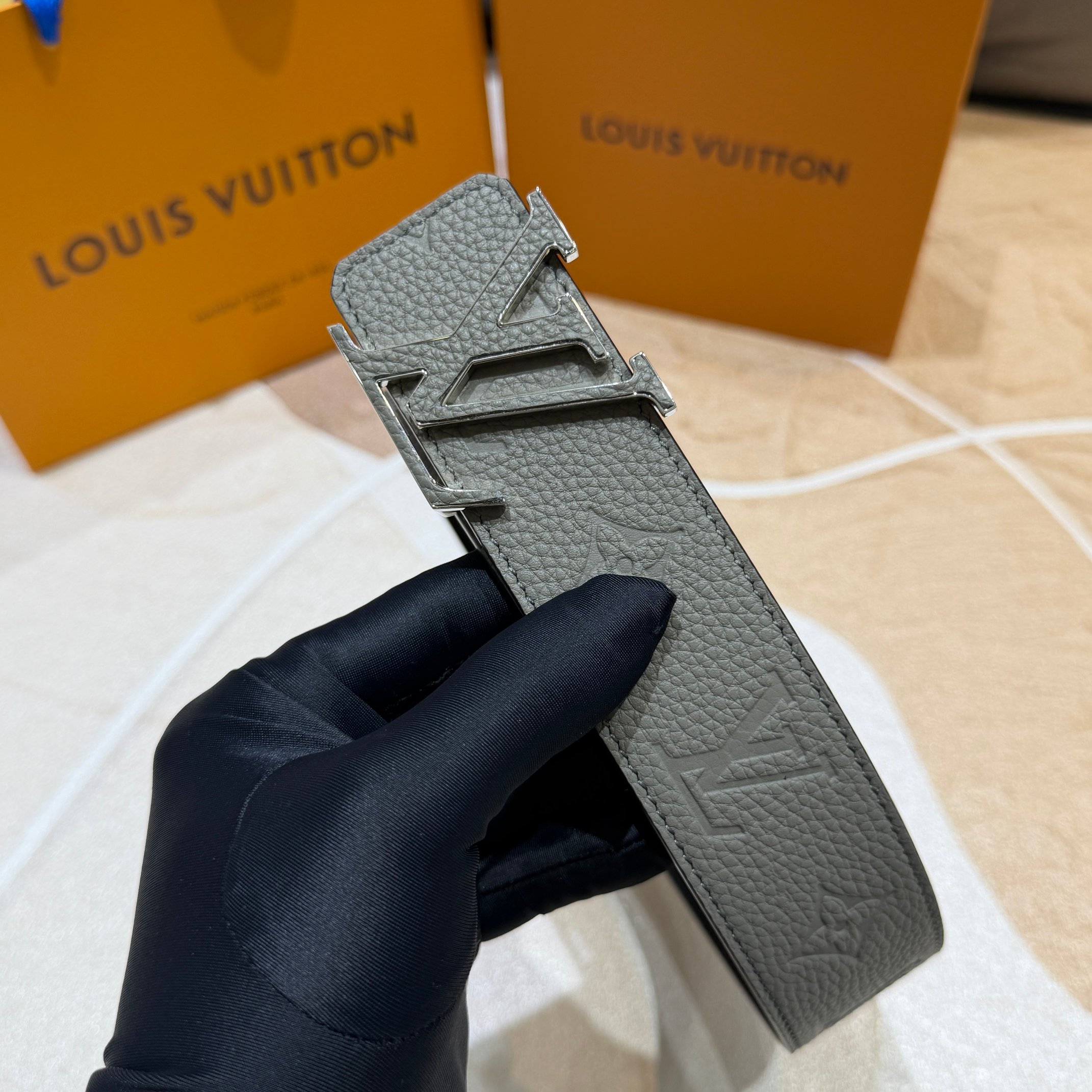 驴家法国🇫🇷原厂皮料 双面荔枝纹搭配意大利🇮🇹进口尺寸4.0cm 精品五金进口炉内五金