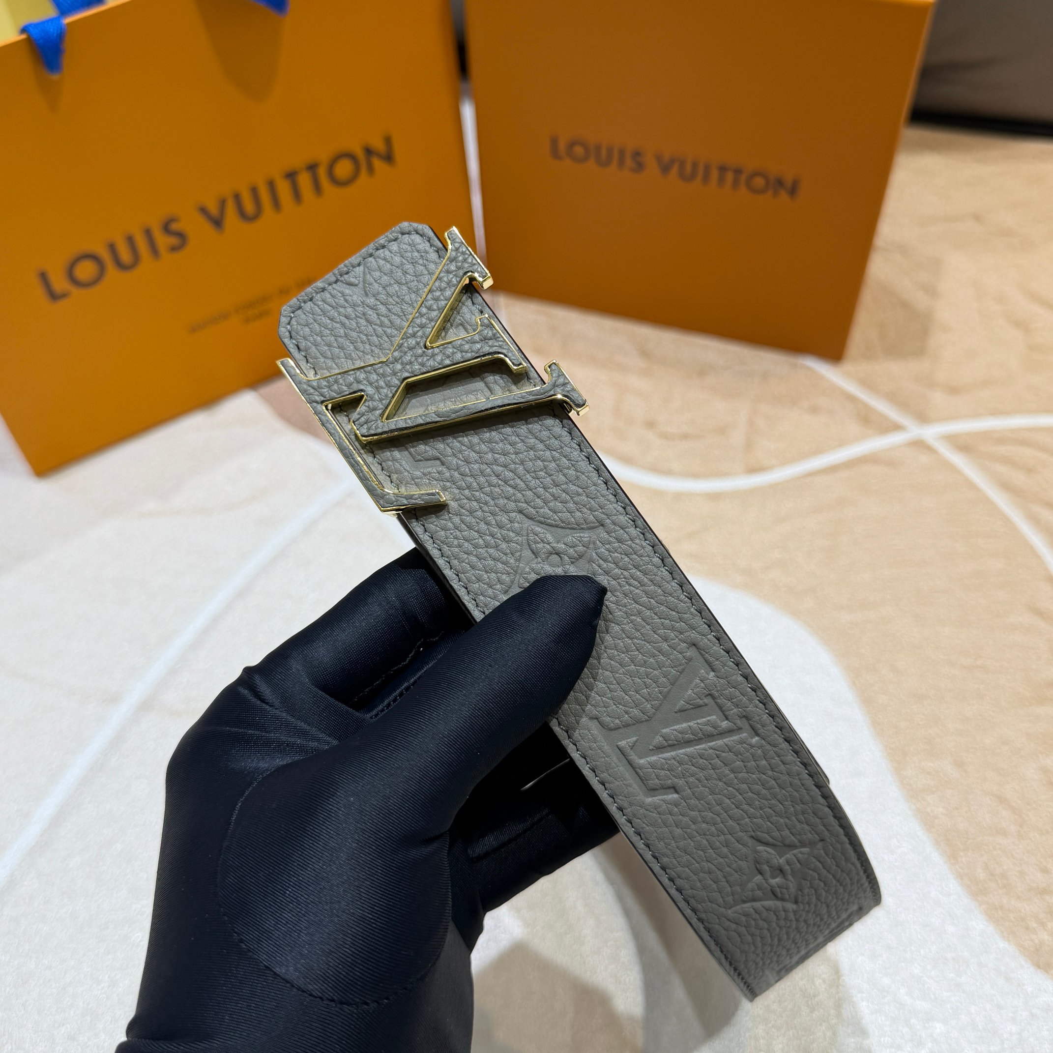 驴家法国🇫🇷原厂皮料 双面荔枝纹搭配意大利🇮🇹进口尺寸4.0cm 精品五金进口炉内五金