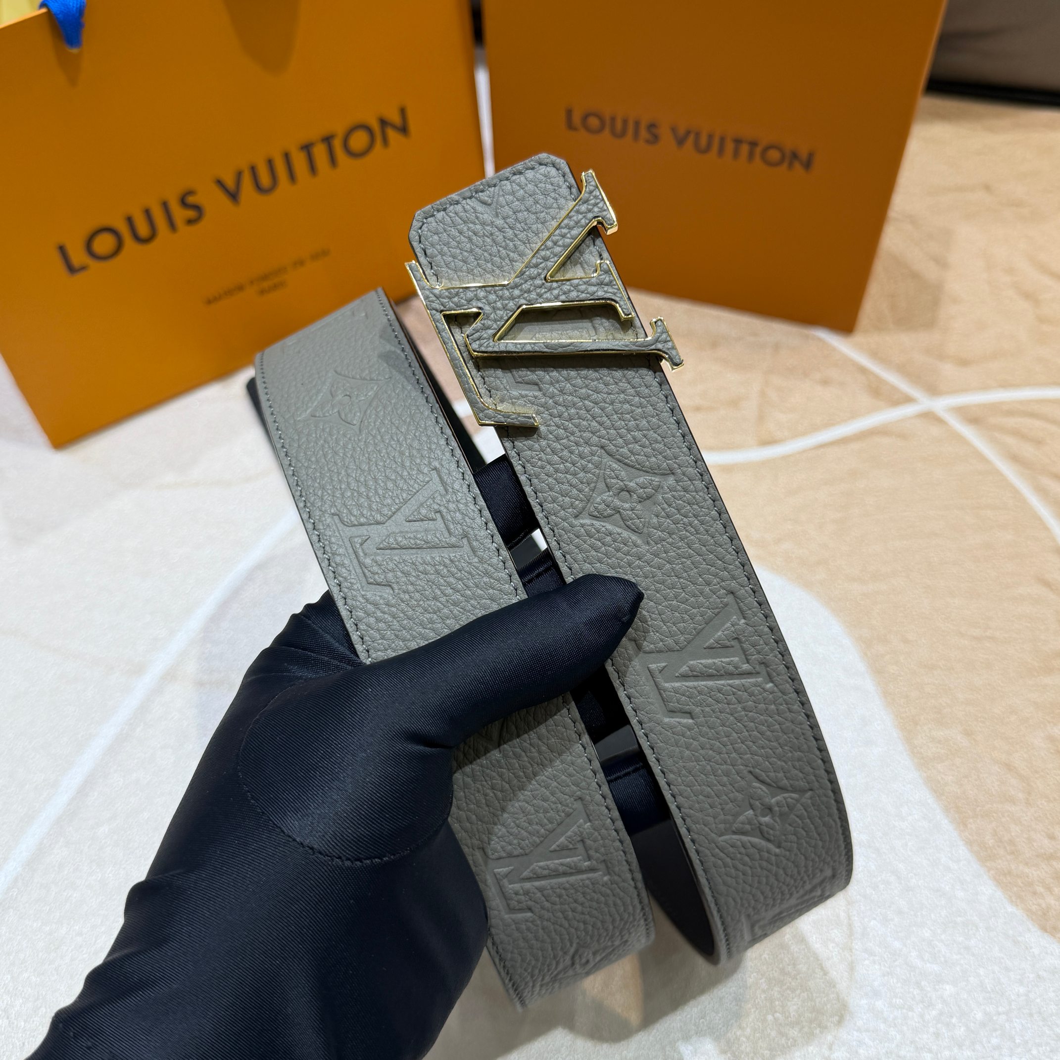 驴家法国🇫🇷原厂皮料 双面荔枝纹搭配意大利🇮🇹进口尺寸4.0cm 精品五金进口炉内五金