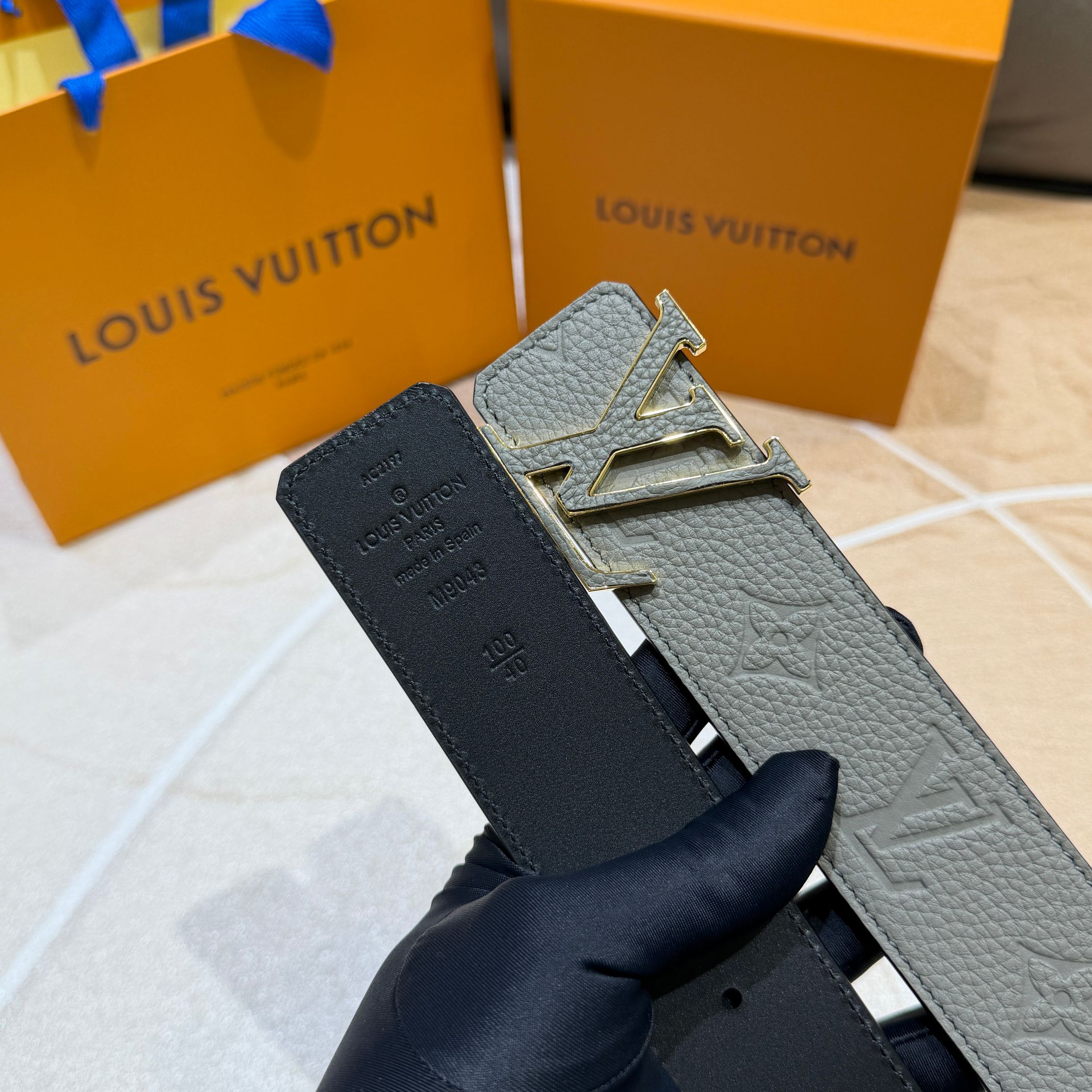 驴家法国🇫🇷原厂皮料 双面荔枝纹搭配意大利🇮🇹进口尺寸4.0cm 精品五金进口炉内五金