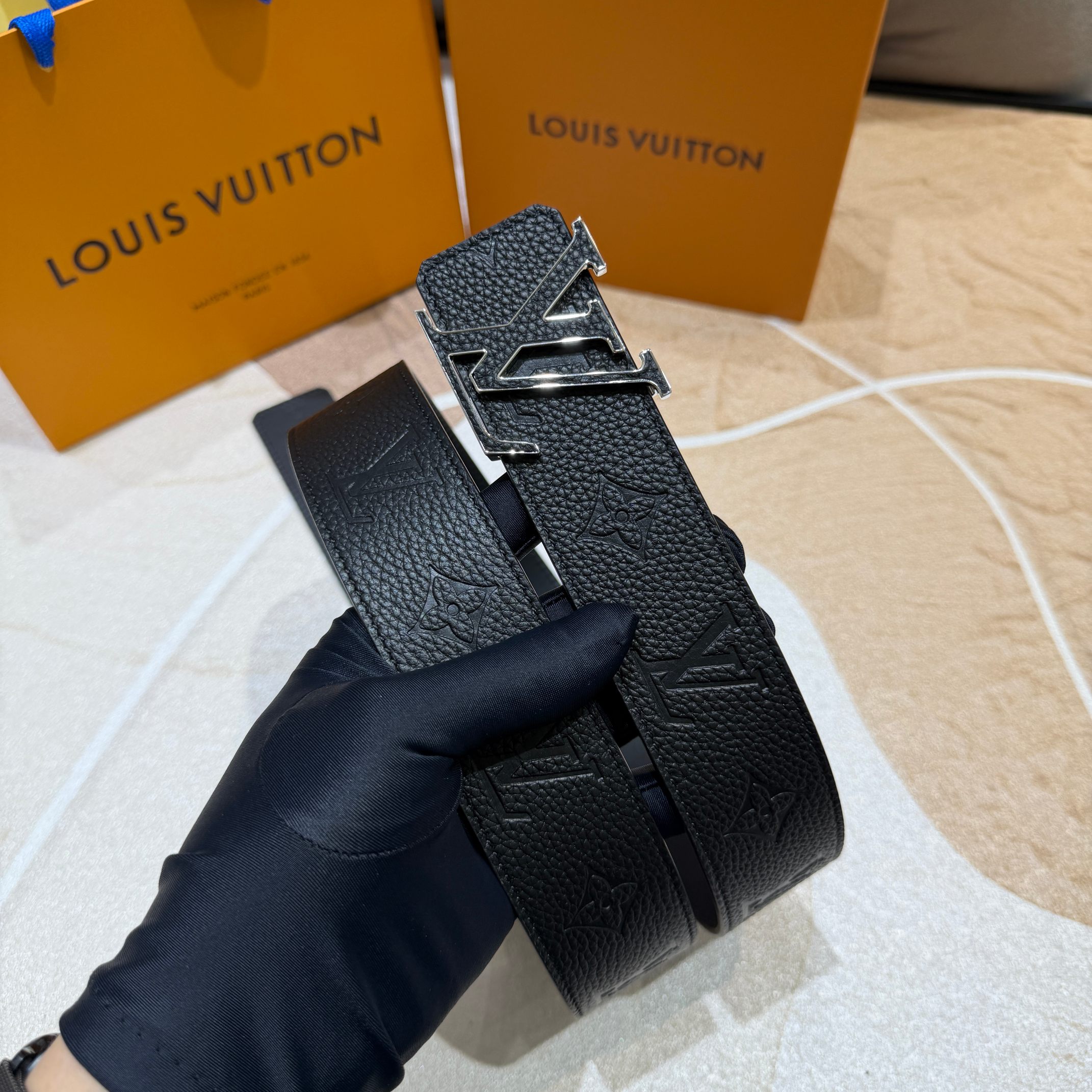 驴家法国🇫🇷原厂皮料 双面荔枝纹搭配意大利🇮🇹进口尺寸4.0cm 精品五金进口炉内五金