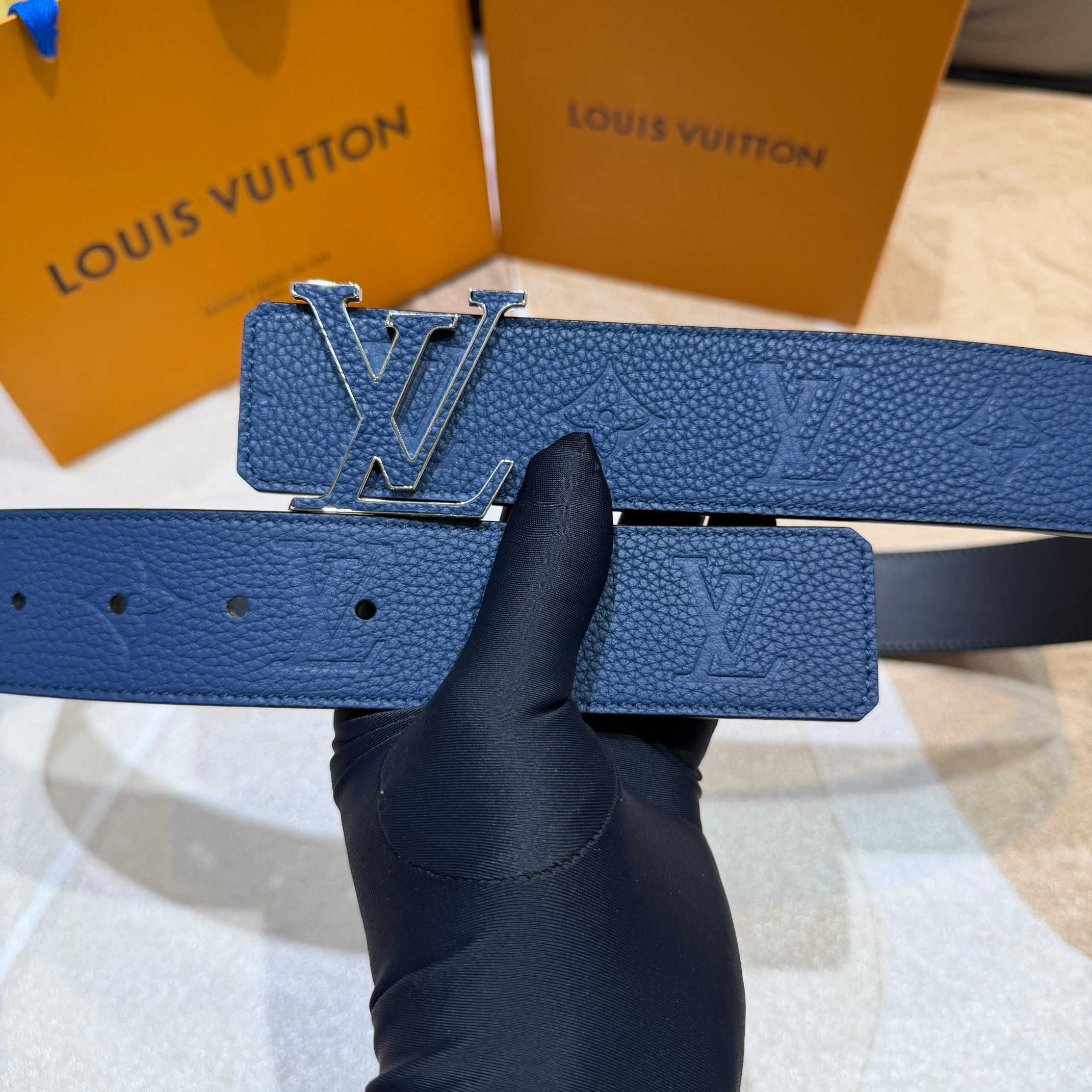 驴家法国🇫🇷原厂皮料 双面荔枝纹搭配意大利🇮🇹进口尺寸4.0cm 精品五金进口炉内五金