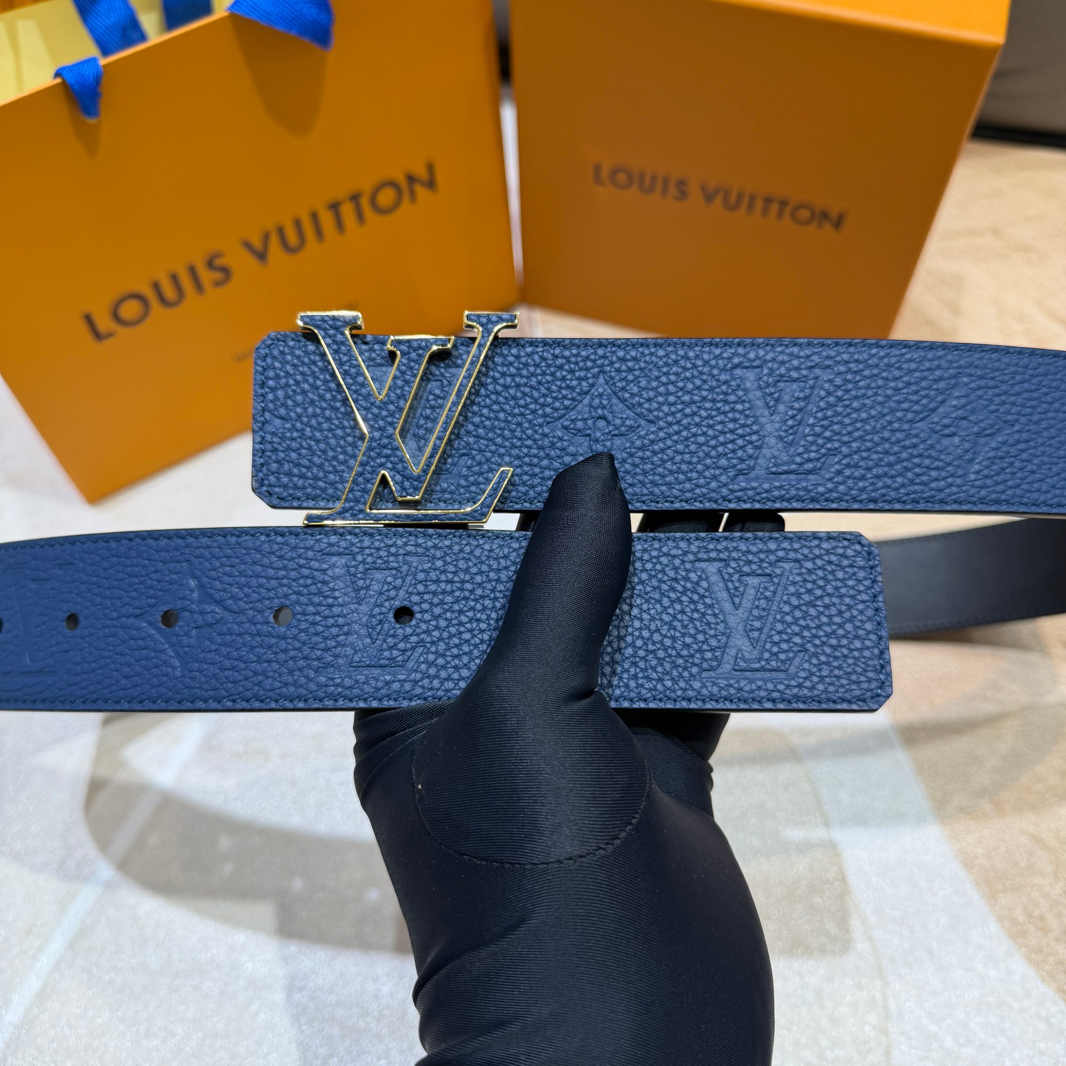 驴家法国🇫🇷原厂皮料 双面荔枝纹搭配意大利🇮🇹进口尺寸4.0cm 精品五金进口炉内五金