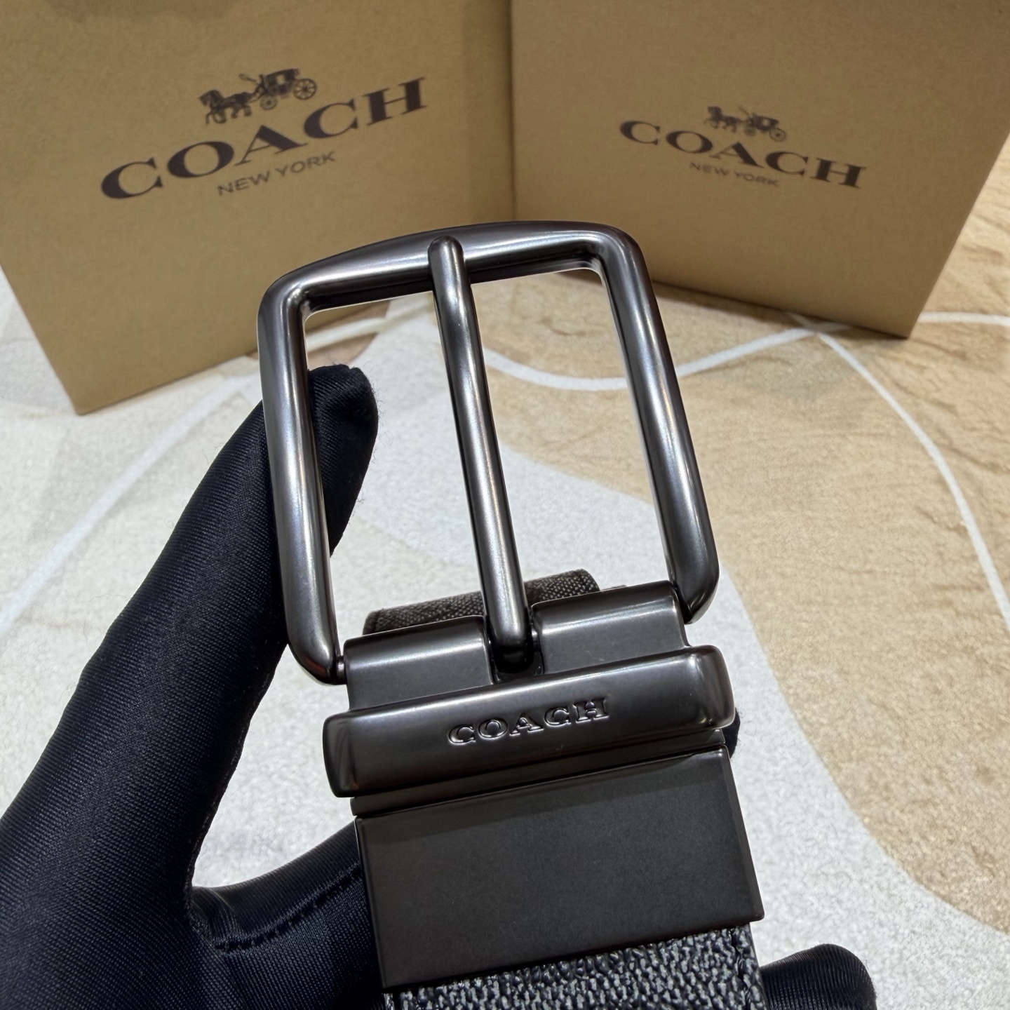 COACH 寇驰原单系列 3.7cm带身专柜对版开模制作 徳国进口机车车线 精湛工艺海外代购最热系列 正装休闲均可搭配 