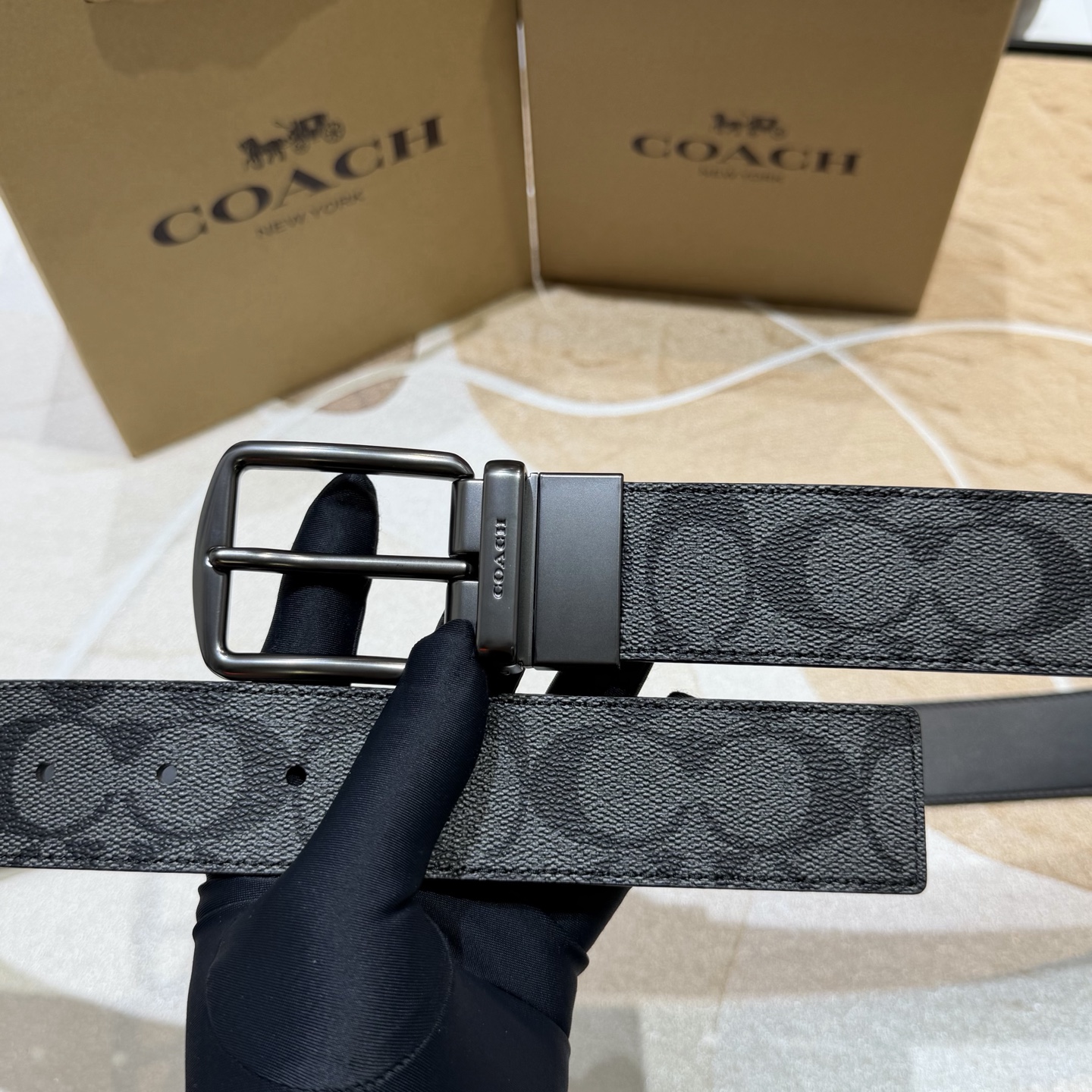 COACH 寇驰原单系列 3.7cm带身专柜对版开模制作 徳国进口机车车线 精湛工艺海外代购最热系列 正装休闲均可搭配 