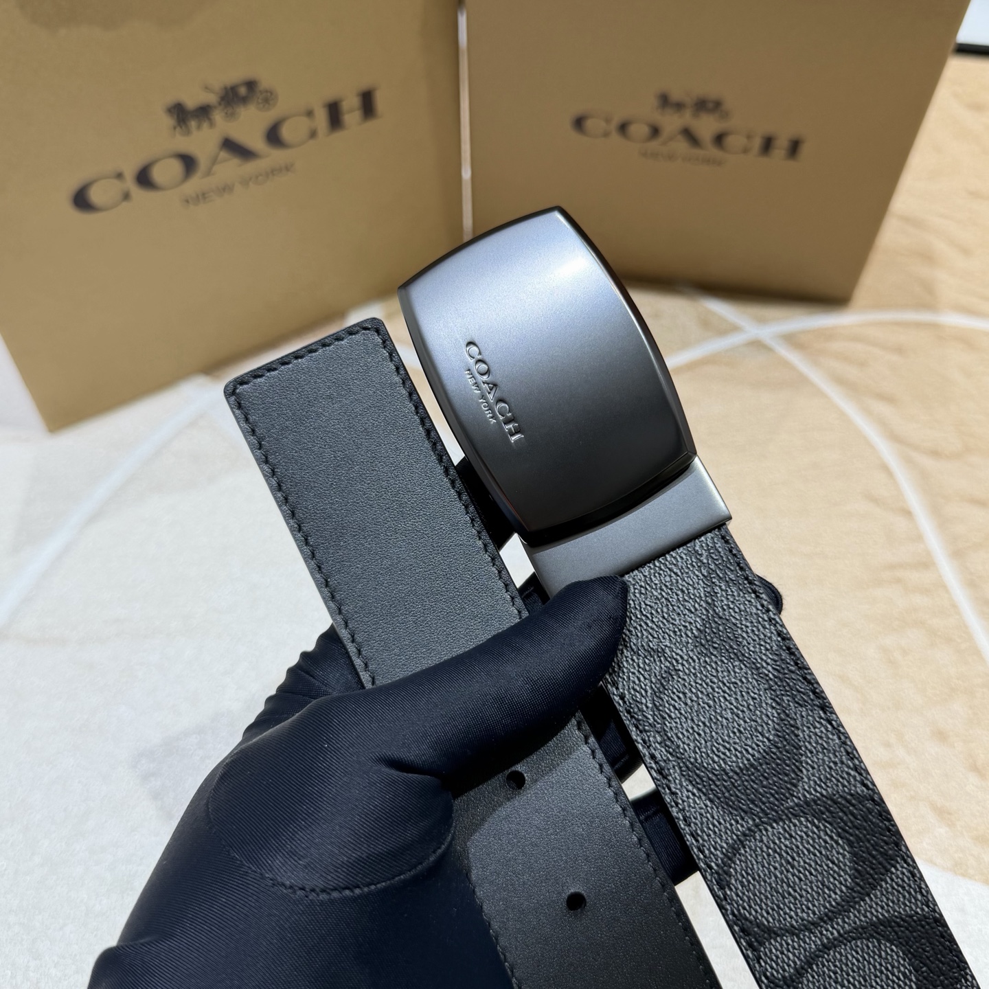 COACH 寇驰原单系列 3.7cm带身专柜对版开模制作 徳国进口机车车线 精湛工艺海外代购最热系列 正装休闲均可搭配 