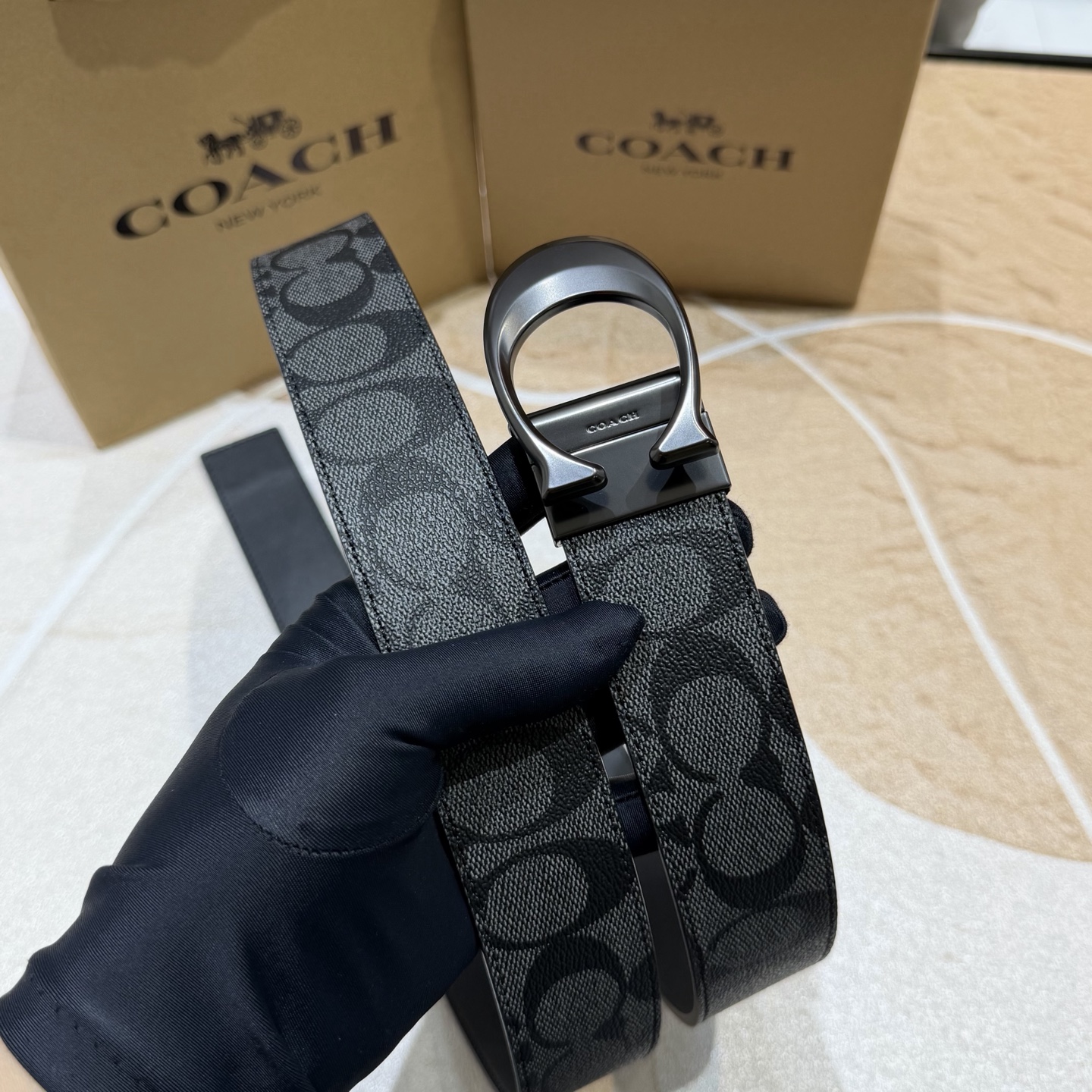 COACH 寇驰原单系列 3.7cm带身专柜对版开模制作 徳国进口机车车线 精湛工艺海外代购最热系列 正装休闲均可搭配 