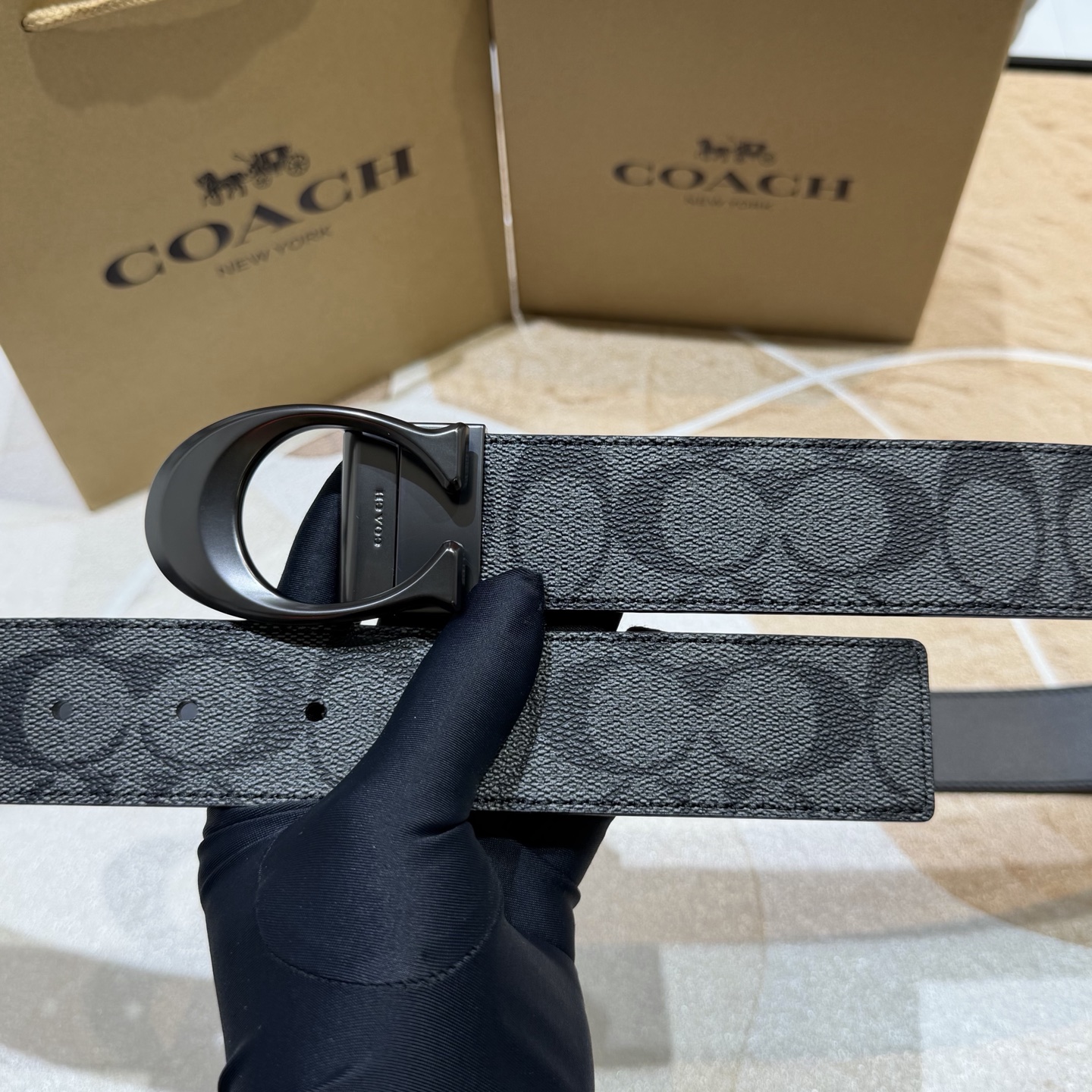 COACH 寇驰原单系列 3.7cm带身专柜对版开模制作 徳国进口机车车线 精湛工艺海外代购最热系列 正装休闲均可搭配 