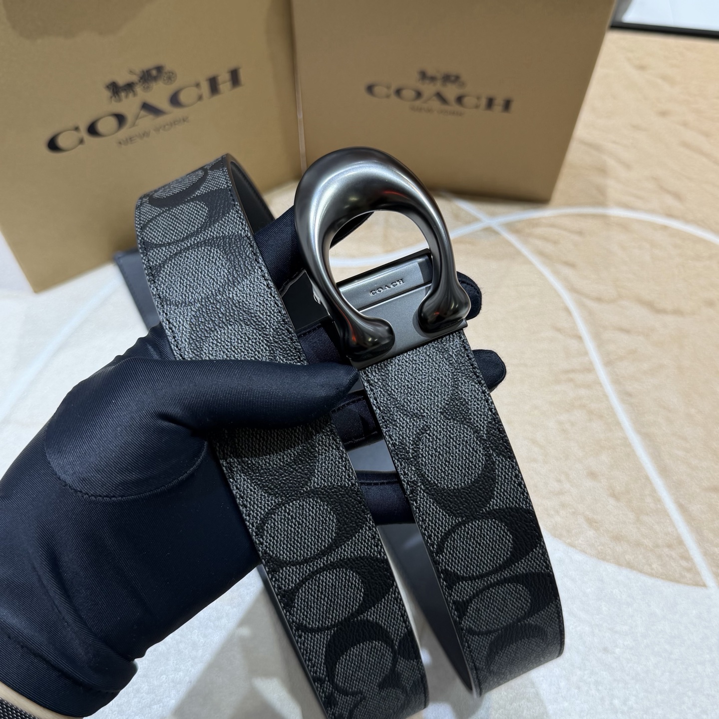 COACH 寇驰原单系列 3.7cm带身专柜对版开模制作 徳国进口机车车线 精湛工艺海外代购最热系列 正装休闲均可搭配 