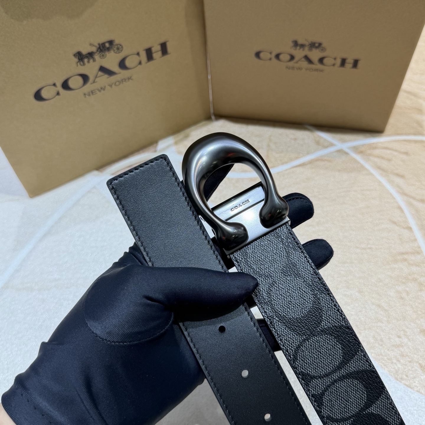 COACH 寇驰原单系列 3.7cm带身专柜对版开模制作 徳国进口机车车线 精湛工艺海外代购最热系列 正装休闲均可搭配 