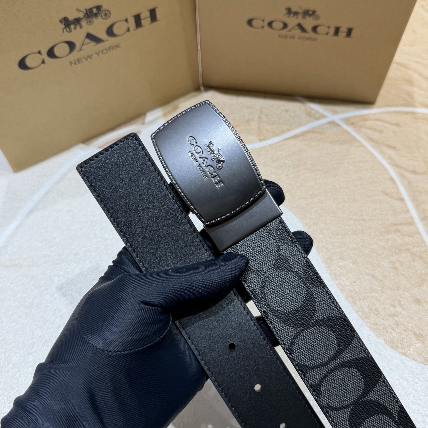 COACH 寇驰原单系列 3.7cm带身专柜对版开模制作 徳国进口机车车线 精湛工艺海外代购最热系列 正装休闲均可搭配 