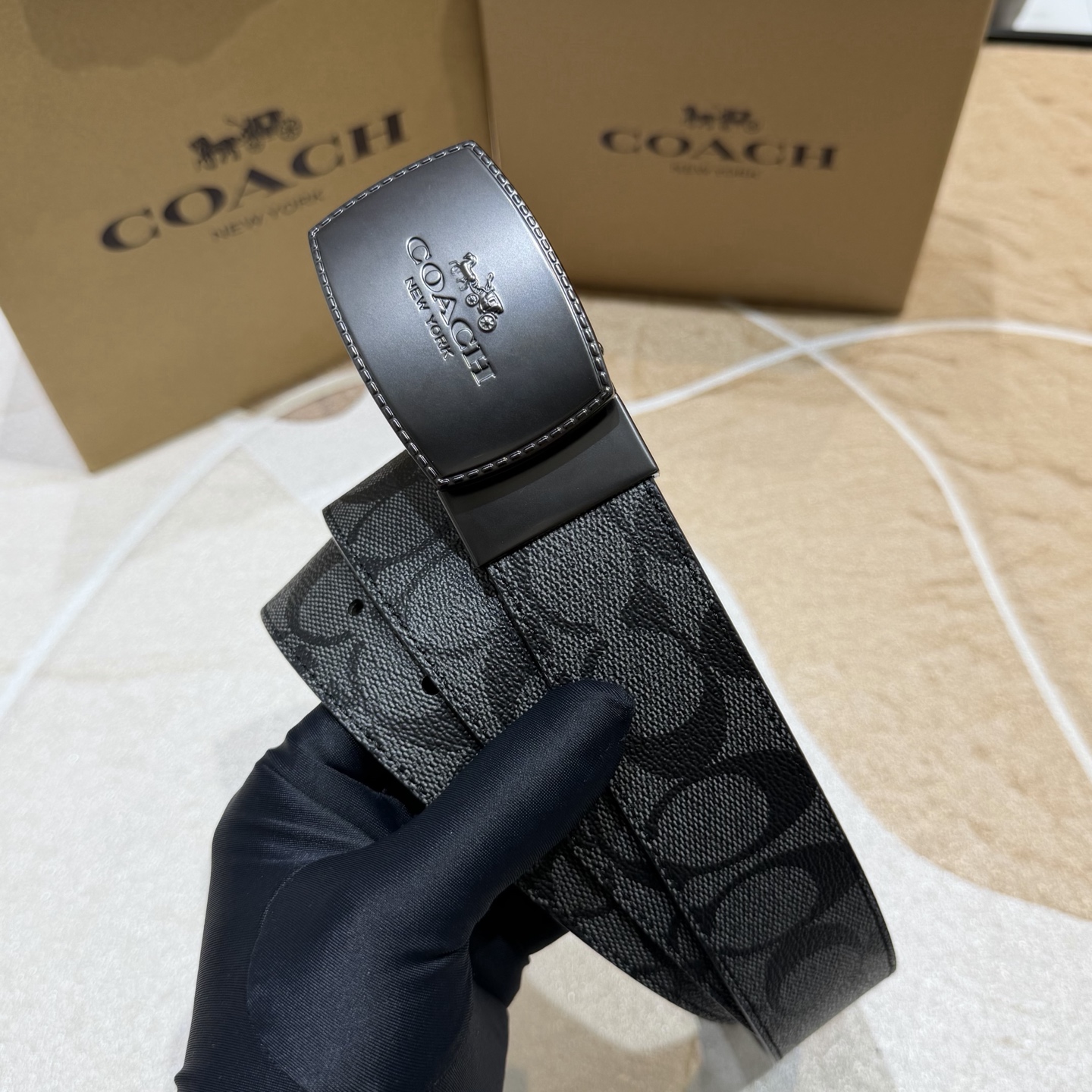 COACH 寇驰原单系列 3.7cm带身专柜对版开模制作 徳国进口机车车线 精湛工艺海外代购最热系列 正装休闲均可搭配 
