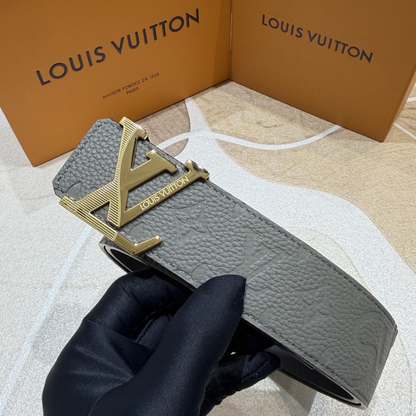 驴家法国🇫🇷原厂皮料 压花纹路搭配意大利🇮🇹进口尺寸4.0cm 精品五金进口炉内五金  