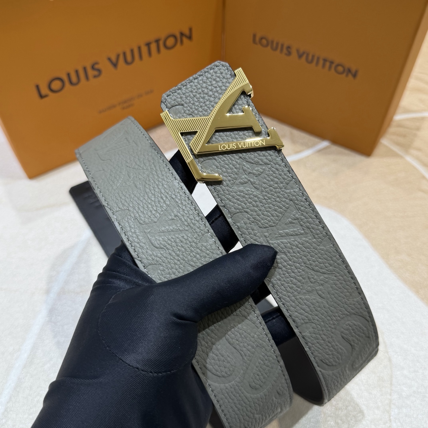 驴家法国🇫🇷原厂皮料 压花纹路搭配意大利🇮🇹进口尺寸4.0cm 精品五金进口炉内五金  