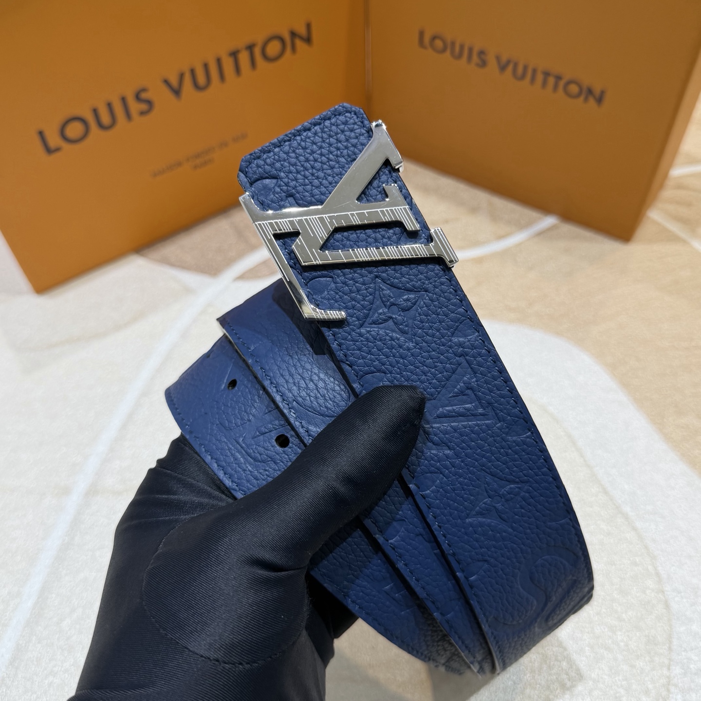 驴家法国🇫🇷原厂皮料 压花纹路搭配意大利🇮🇹进口尺寸4.0cm 精品五金进口炉内五金  