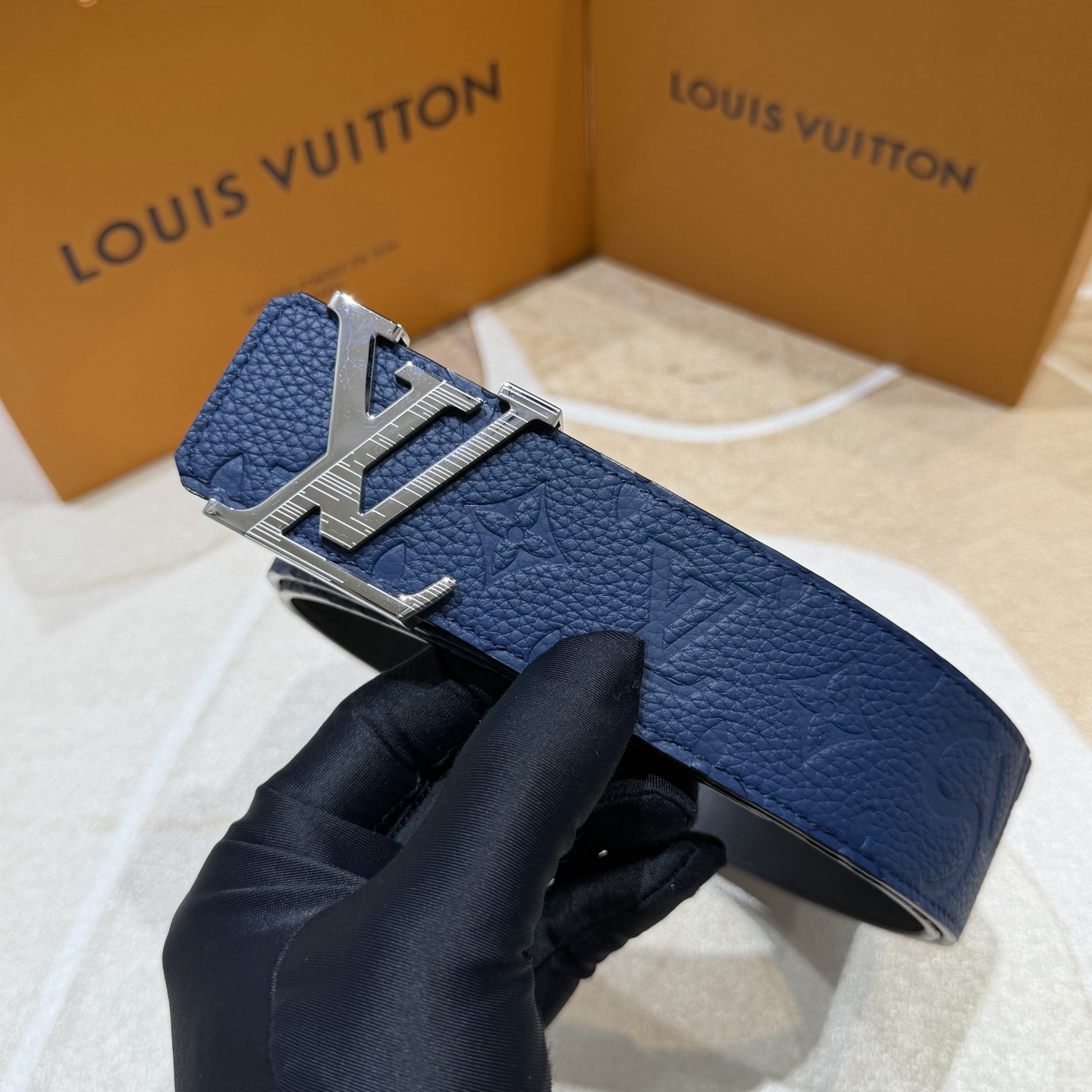 驴家法国🇫🇷原厂皮料 压花纹路搭配意大利🇮🇹进口尺寸4.0cm 精品五金进口炉内五金  