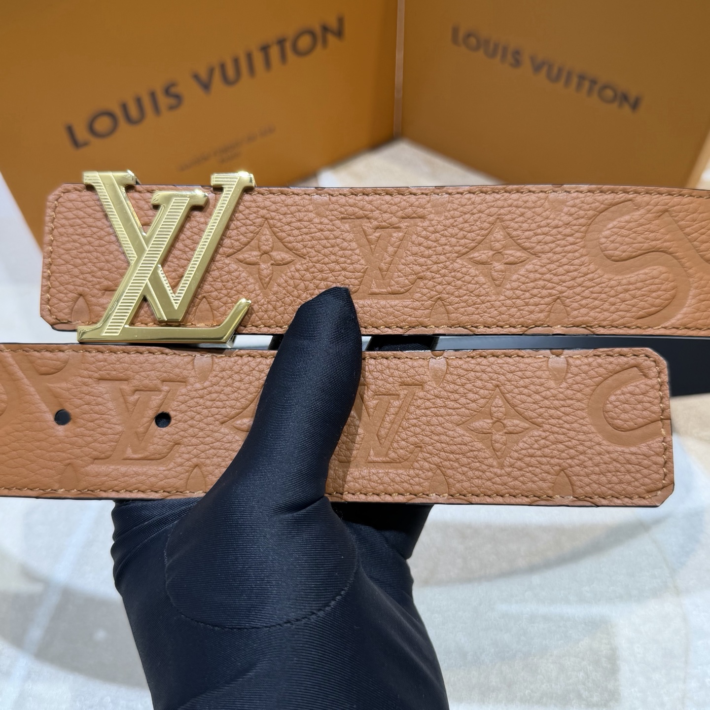 驴家法国🇫🇷原厂皮料 压花纹路搭配意大利🇮🇹进口尺寸4.0cm 精品五金进口炉内五金  