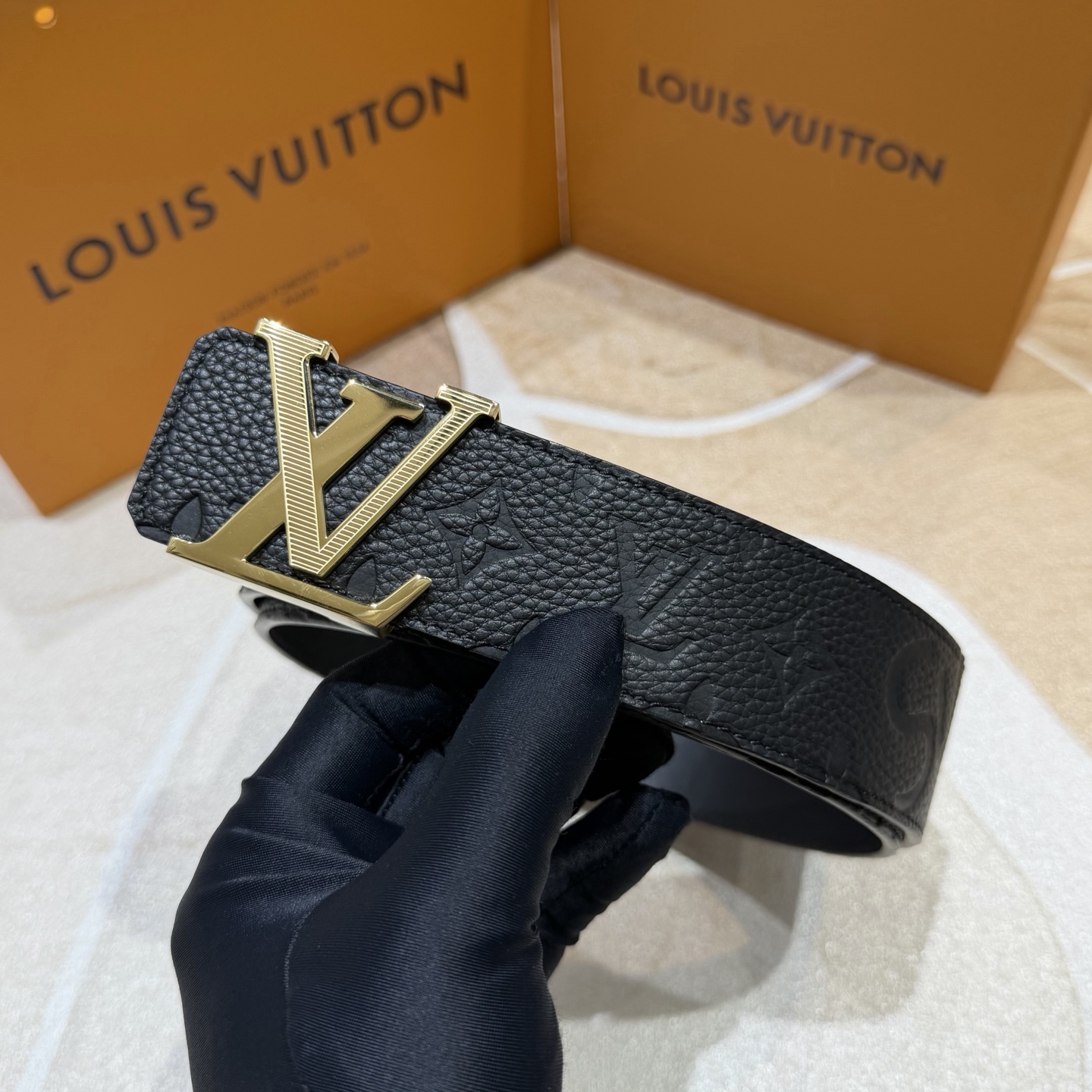 驴家法国🇫🇷原厂皮料 压花纹路搭配意大利🇮🇹进口尺寸4.0cm 精品五金进口炉内五金  