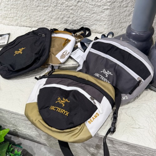 Arc'teryx x Beams Sling Bag: Lightweight, Durable Crossbody for Everyday Use 1 Arc'teryx x Beams Sling Bag: Lightweight, Durable Crossbody for Everyday Use