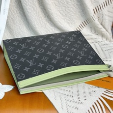 M28841 (〽️全钢个性化定制版〽️163变码!) POCHETTE VOYAGE 手拿包!本款 Pochette M28841 (〽️全钢个性化定制版〽️163变码!) POCHETTE VOYAGE 手拿包!本款 Pochette