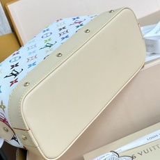 M13743 白彩 (〽️全钢个性化定制版〽️163变码!) LV x TM 大号化妆包!本款大号化妆包渲染路易威登 x M13743 白彩 (〽️全钢个性化定制版〽️163变码!) LV x TM 大号化妆包!本款大号化妆包渲染路易威登 x