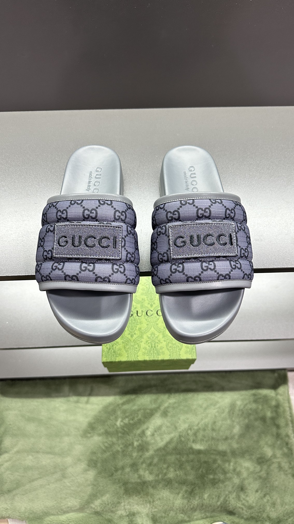 Gucci Zapatos Pantuflas Beige Bordado Universal para hombres y mujeres Poliéster Caucho Pantalones deportivos