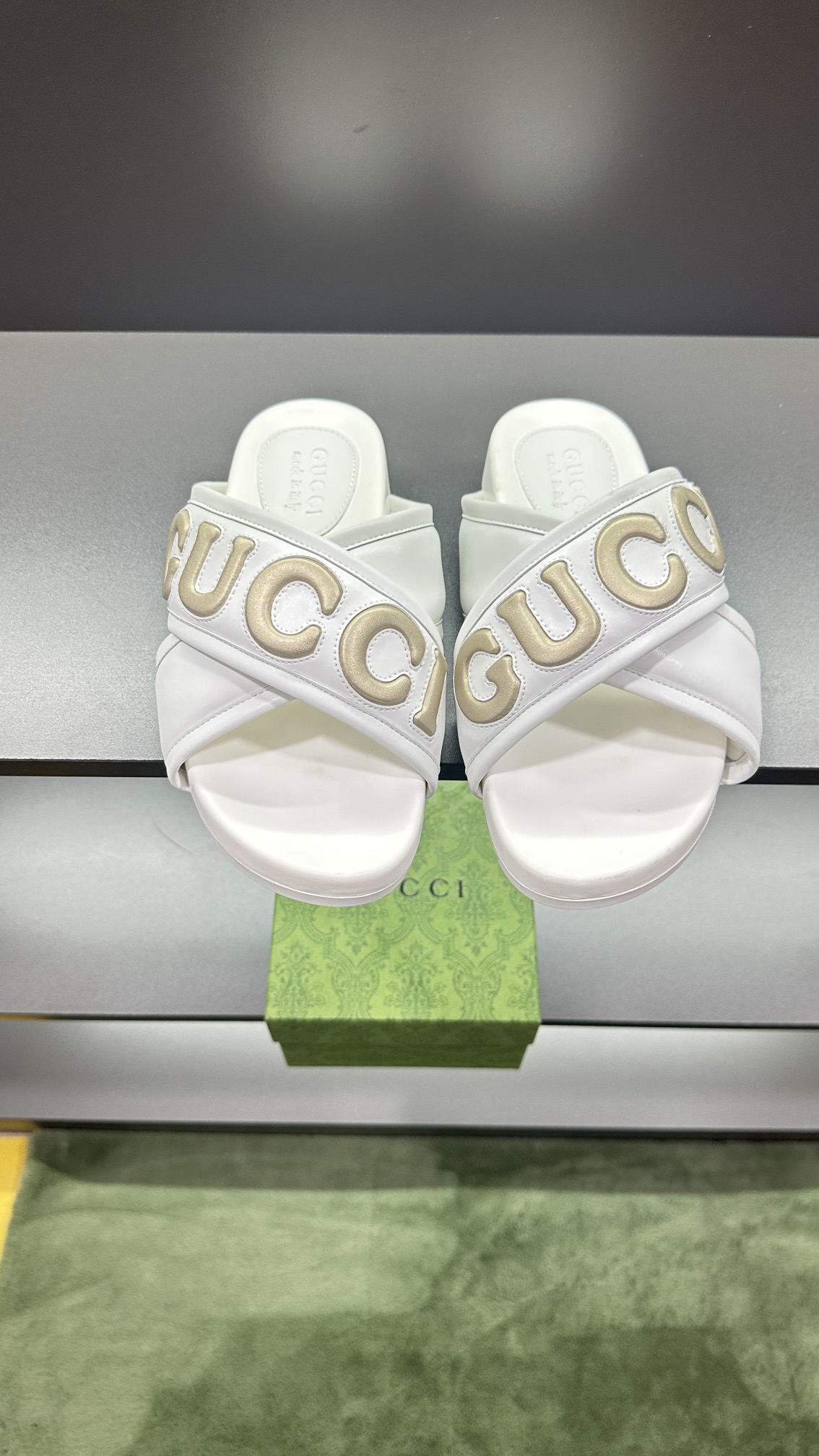 Gucci Perfecto
 Zapatos Pantuflas Beige Universal para hombres y mujeres Poliéster Pantalones deportivos