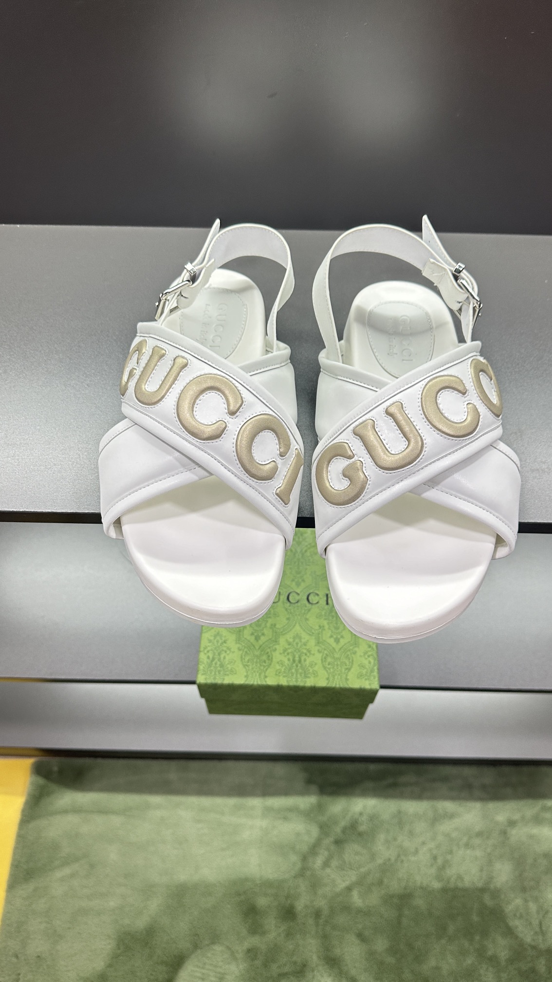 Mejor calidad falsa
 Gucci Zapatos Pantuflas Beige Universal para hombres y mujeres Poliéster Pantalones deportivos