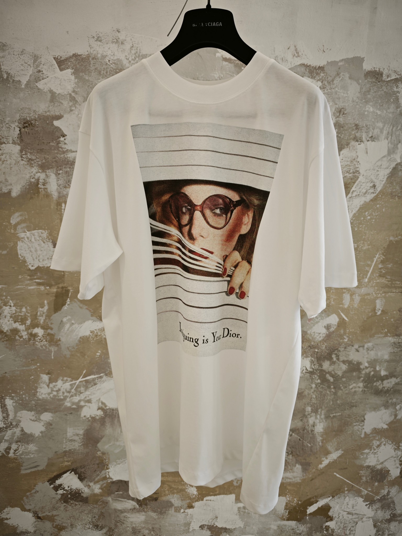 디올 2025SS 프린트 반팔 티셔츠 1049 Dior T Shirt