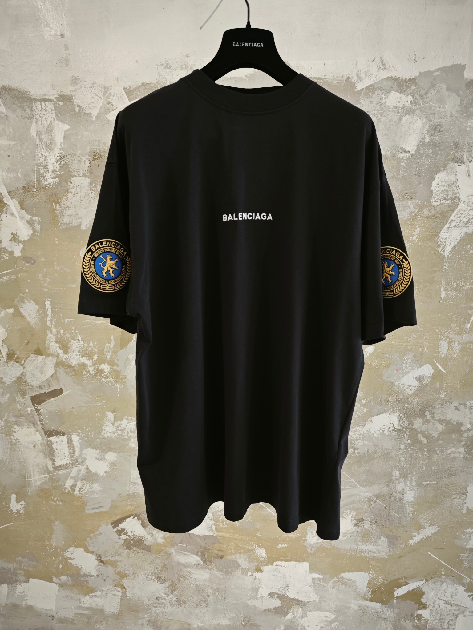 발렌시아가 2025SS 자수 반팔 티셔츠 702 Balenciaga T Shirt