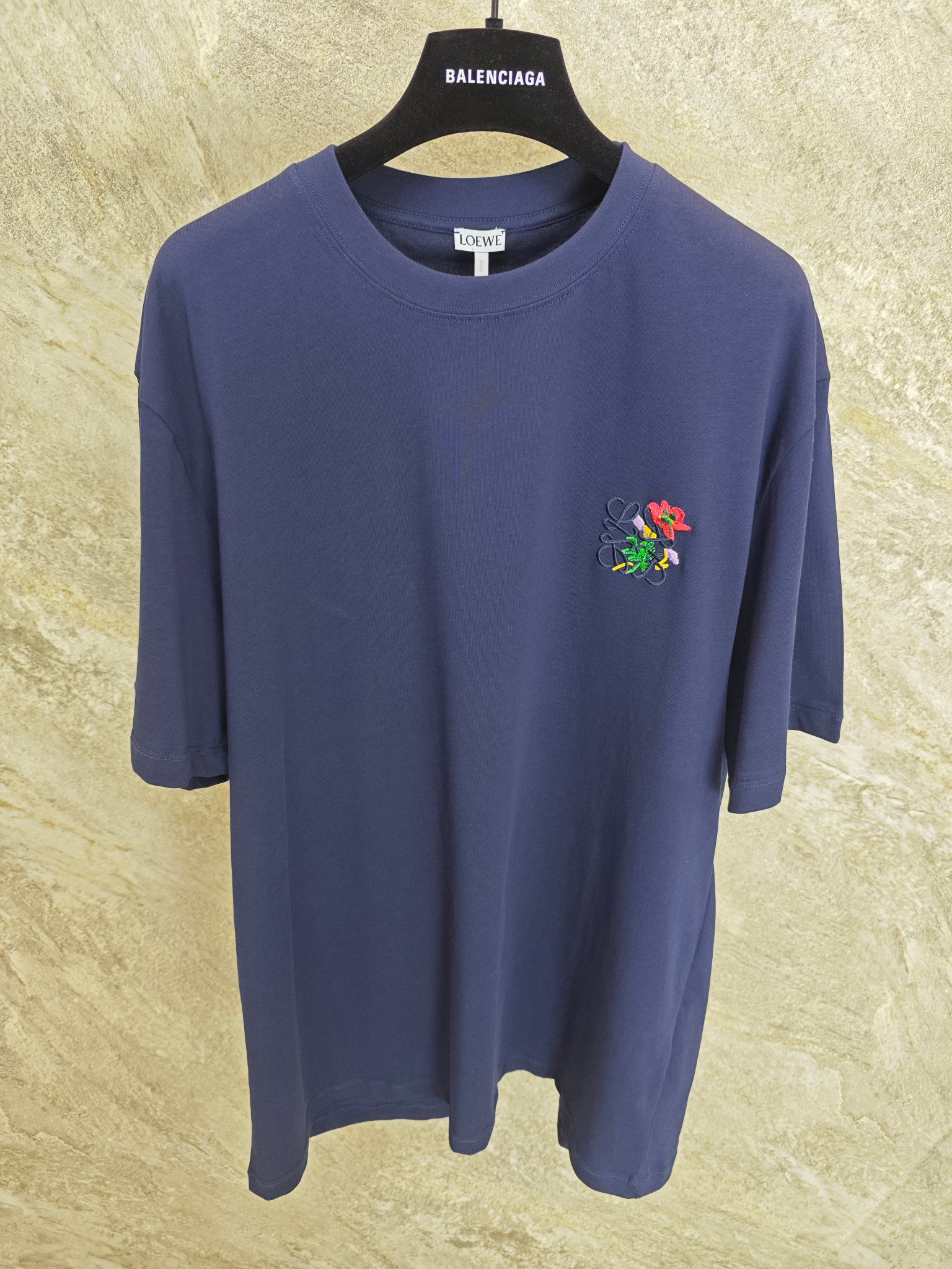 로에베 2025SS 자수 코튼 라운드넥 반팔 티셔츠 707 Loewe T Shirt