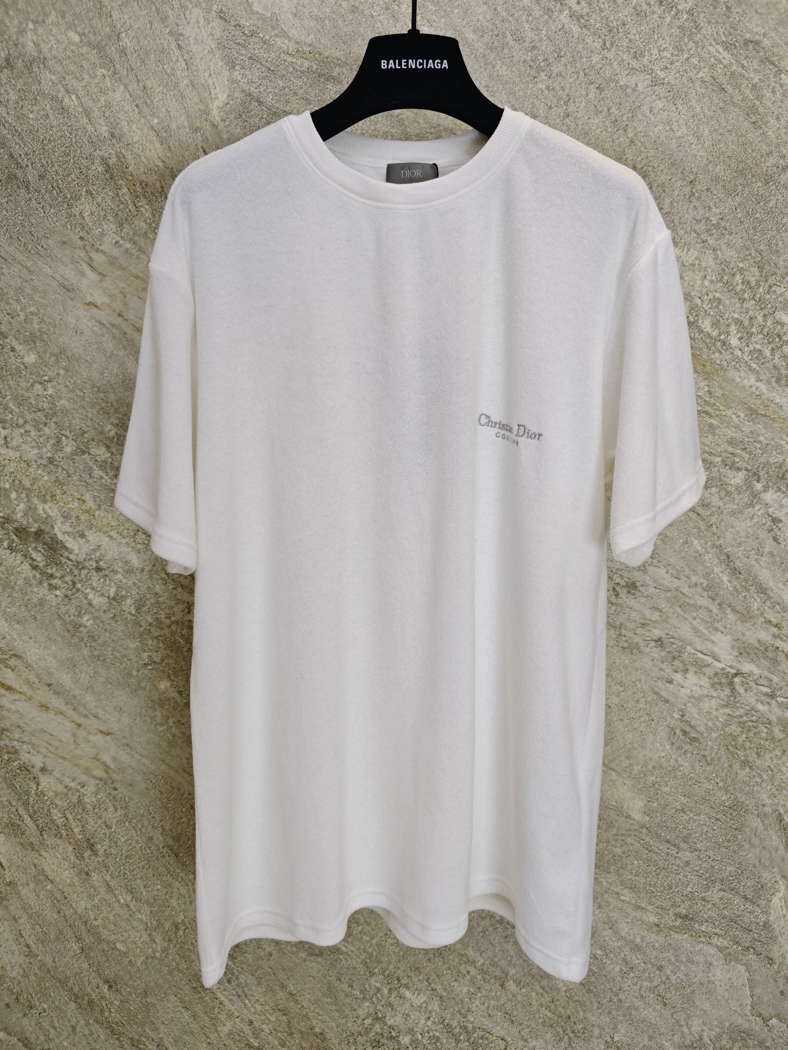 디올 2025FW 자수 코튼 반팔 티셔츠 1056 Dior T Shirt