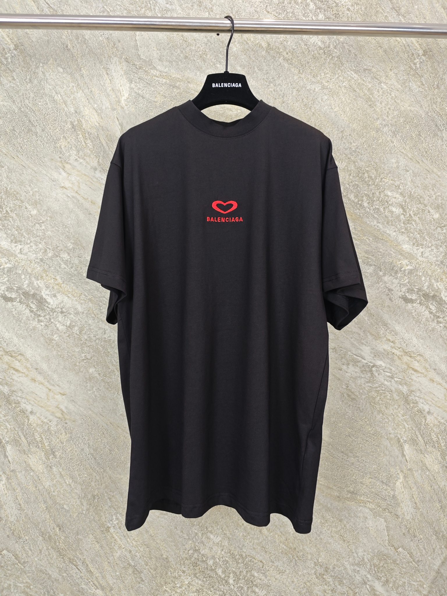 발렌시아가 로고 자수 프린트 반팔 티셔츠 1061 Balenciaga T Shirt