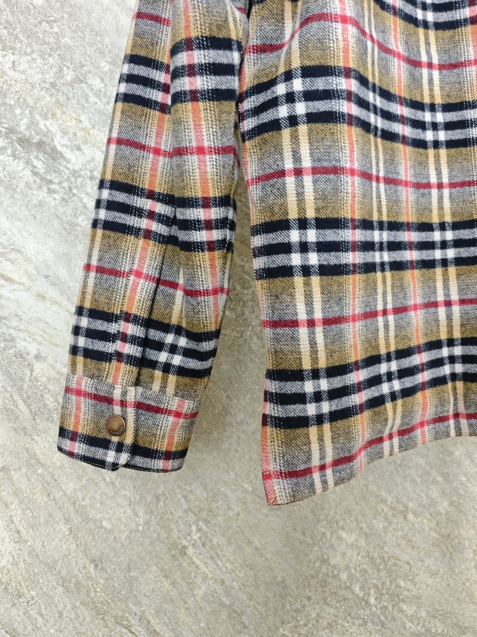 버버리 체크 패턴 울 배지 코튼 자켓 25FW 상세 이미지 6