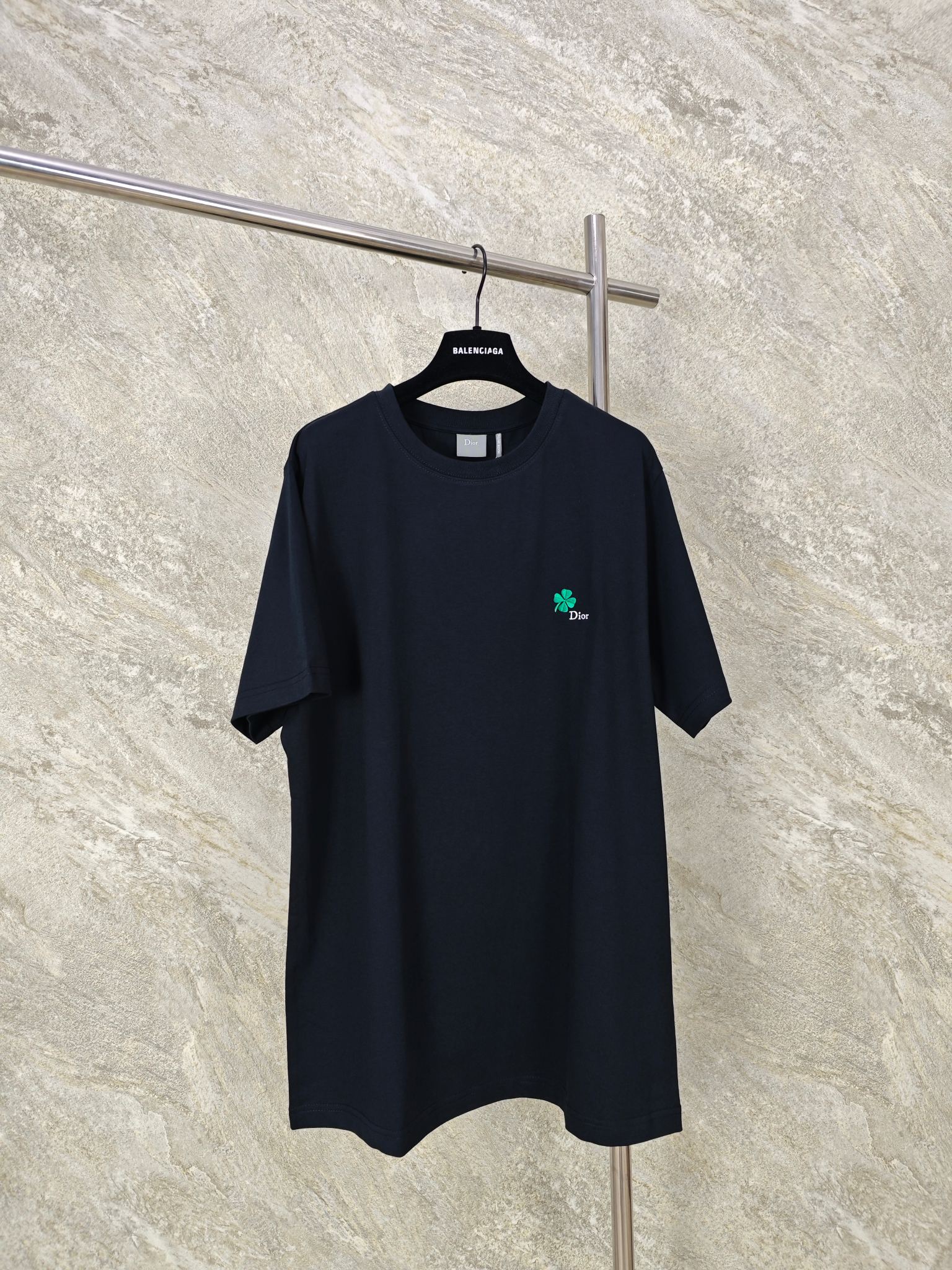디올 자수 프린트 코튼 니트 896 Dior T Shirt