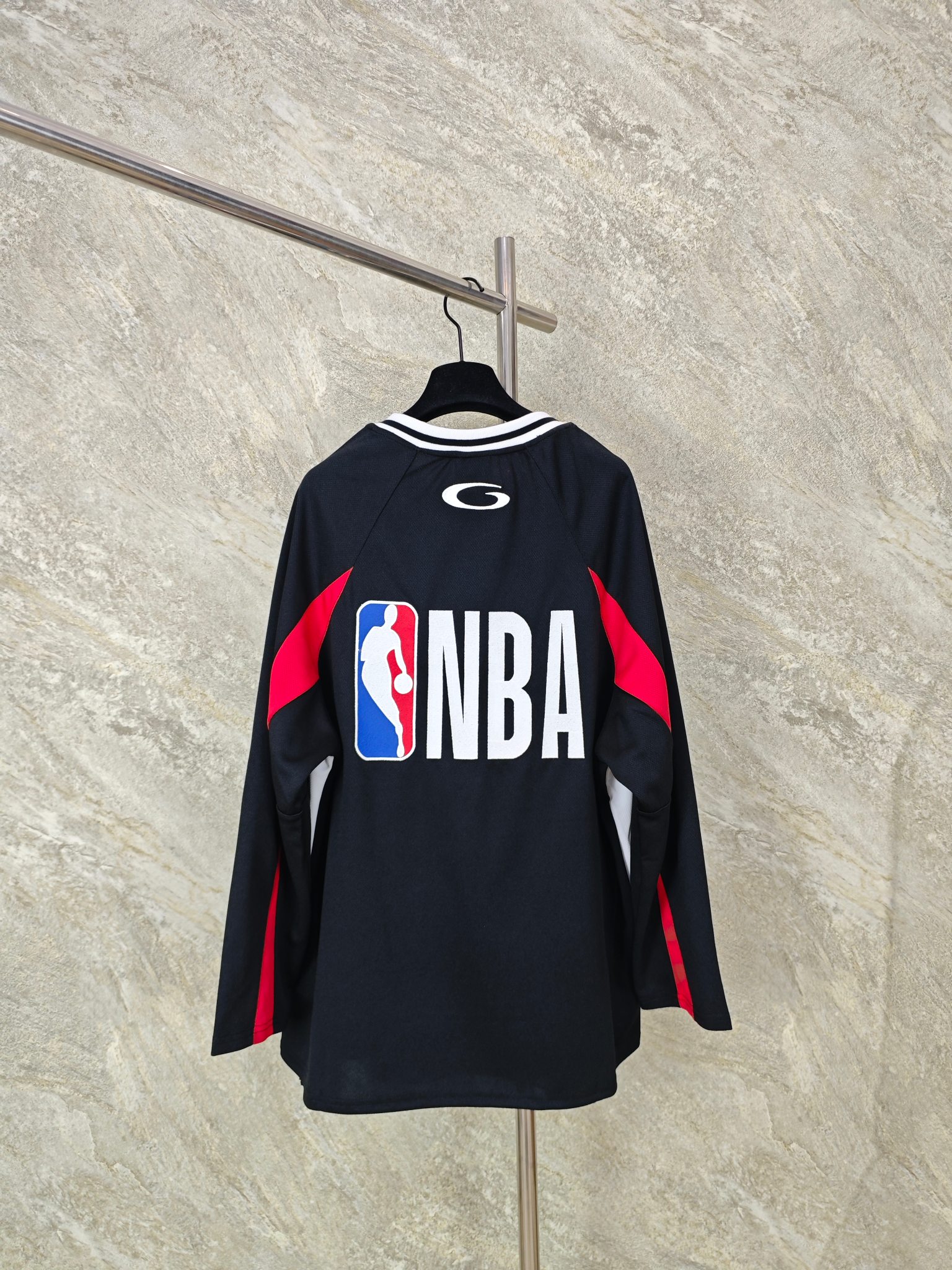 발렌시아가 NBA 콜라보 남성 긴팔 저지 26SS 상세 이미지 2