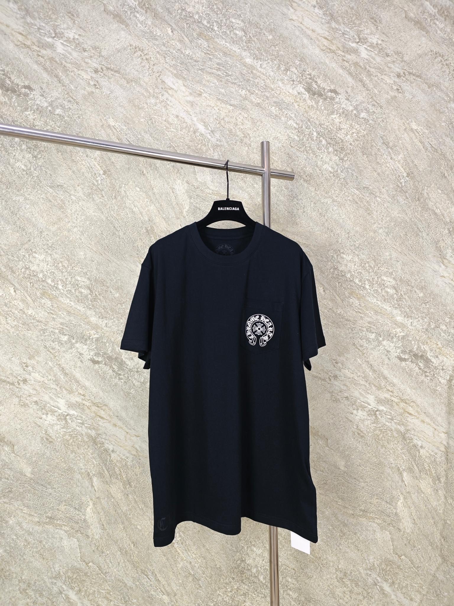 NO:824324,Top quality CH/26 Miami limited short sleeves. The fabric is made of 26-woven 220g cotton. Brushed. The upper body is skin-friendly. The printing uses high-temperature ink printing technology. Size S M L, chrome hearts-clothing, chrome hearts, T-shirt,19860909顶级品质 CH/26 迈阿密限定短袖 面料采用26织220克全棉材质 磨毛处理 上身亲肤 印花采用高温油墨印花工艺 尺码 S M L,克罗心-服装,chrome hearts,T-shirt,,Women's clothing