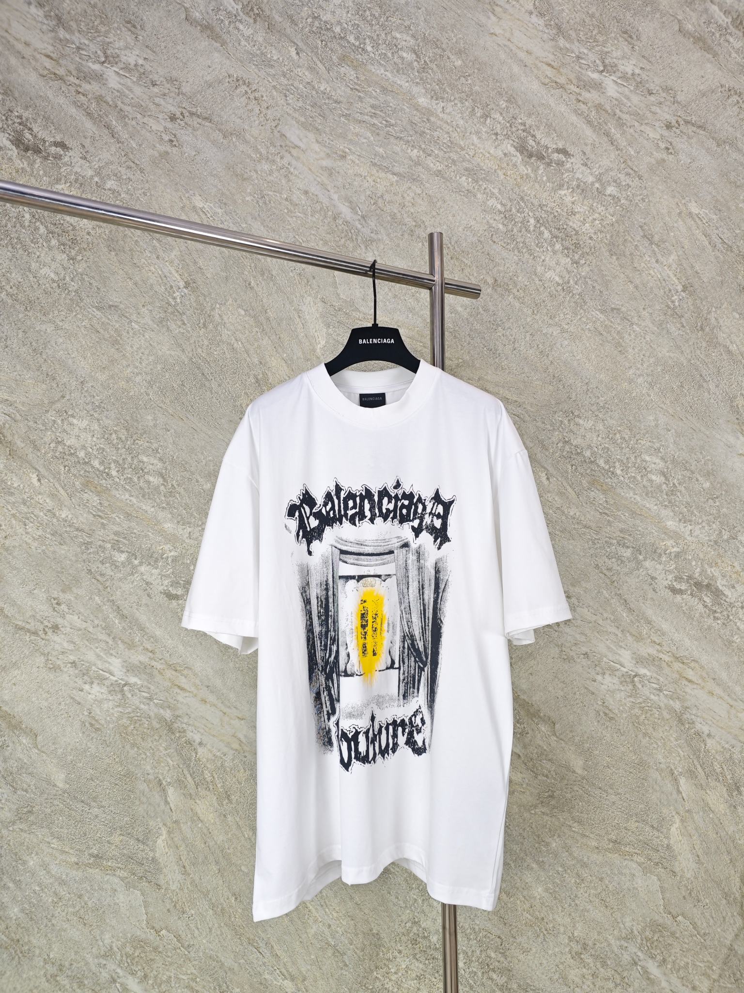 NO:824298,Top quality BLCG 26ss graffiti cracked printed short sleeve SIZE XS S M L, Balenciaga-clothing, balenciaga, T-shirt,19860909顶级品质 BLCG 26ss 涂鸦破裂印花短袖 SIZE XS S M L,巴黎世家-服装,balenciaga,T-shirt,,Women's clothing
