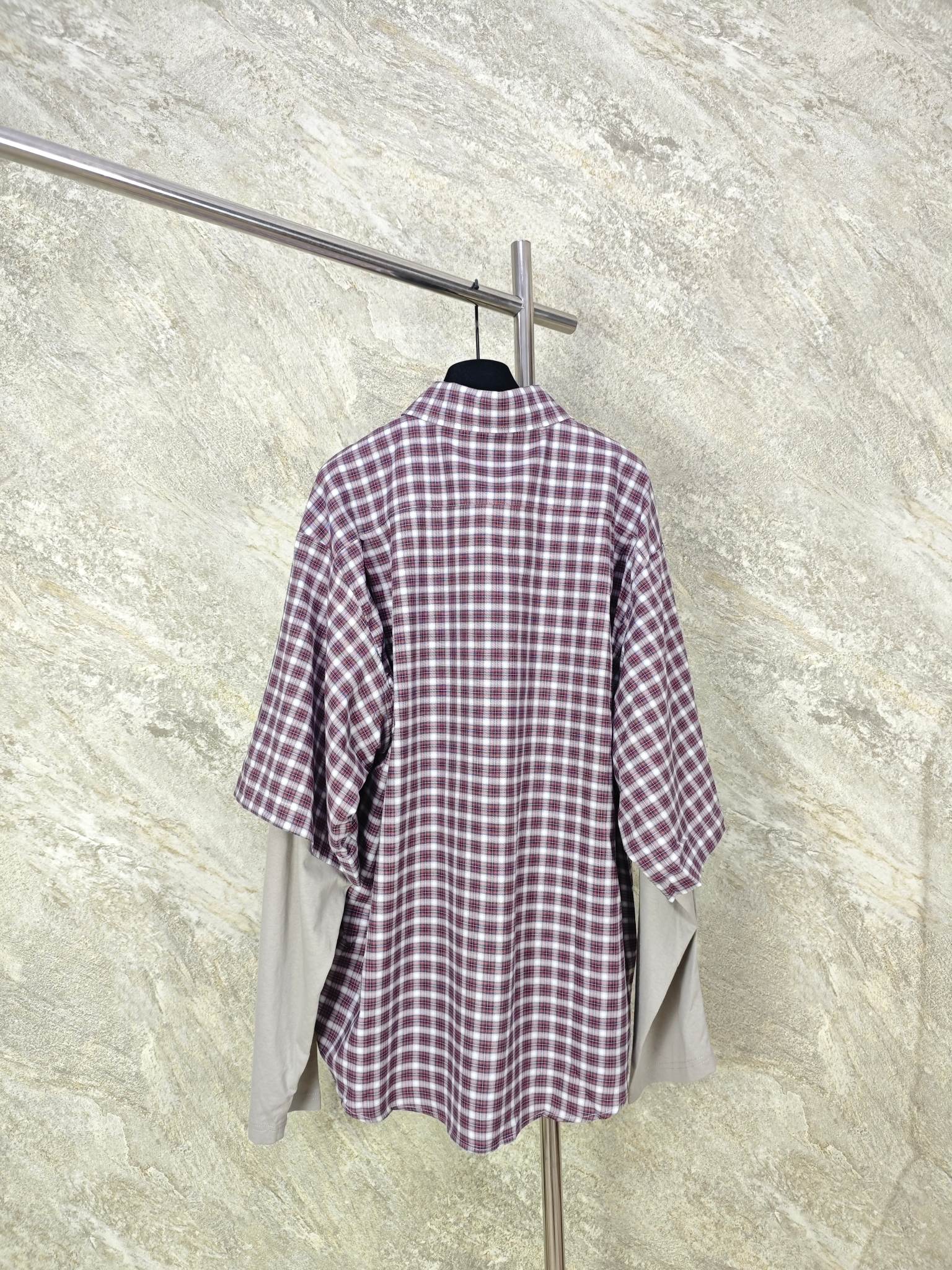 발렌시아가 체크 패치워크 반팔 셔츠 26SS 상세 이미지 2