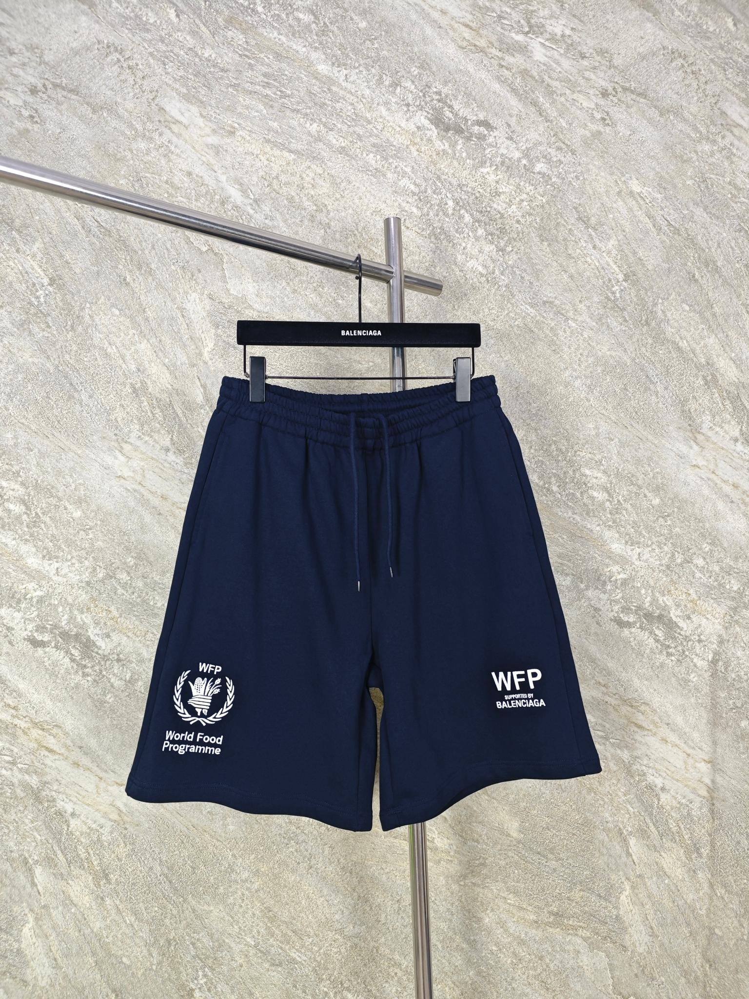 NO:885866,Top quality BLCG WFP 2046 series printed logo shorts with the World Food Program (World Food Programme, WFP), using original custom-dyed garment washing, post-garment washing process, the latest silver label accessories, color navy, code number 1-2-3-4, Balenciaga-clothing, balenciaga, shorts,19860909顶级品质 BLCG WFP 2046系列印花logo短裤 与世界粮食计划署(World FoodProgramme,WFP),采用原版定染成衣洗水,成衣后洗水工艺,最新银标辅料 颜色藏青 码数1-2-3-4,巴黎世家-服装,balenciaga,shorts,,Women's clothing