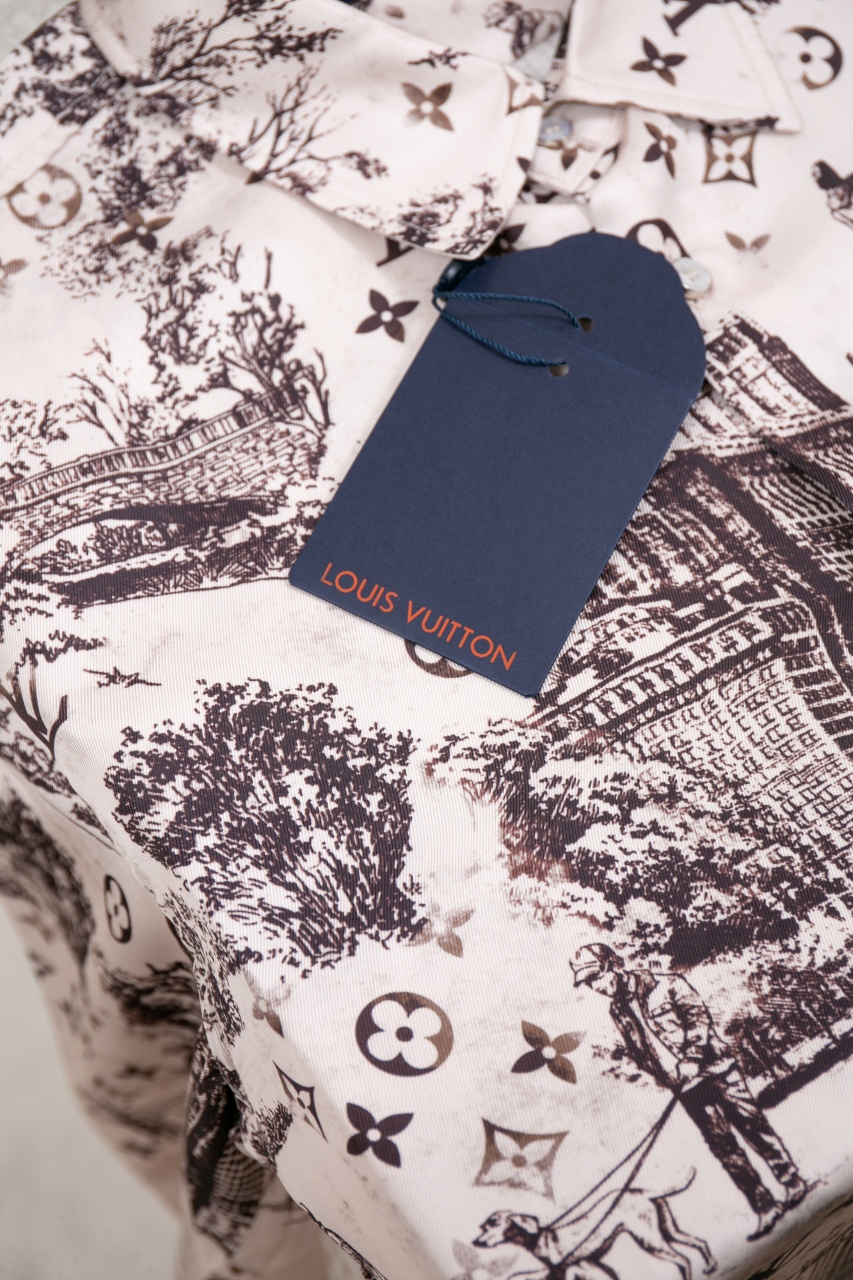 Louis Vuitton Monogram City Walk Printed Silk Long Sleeve Casual Shirt 7 windows1741090487755 1306136092835573219