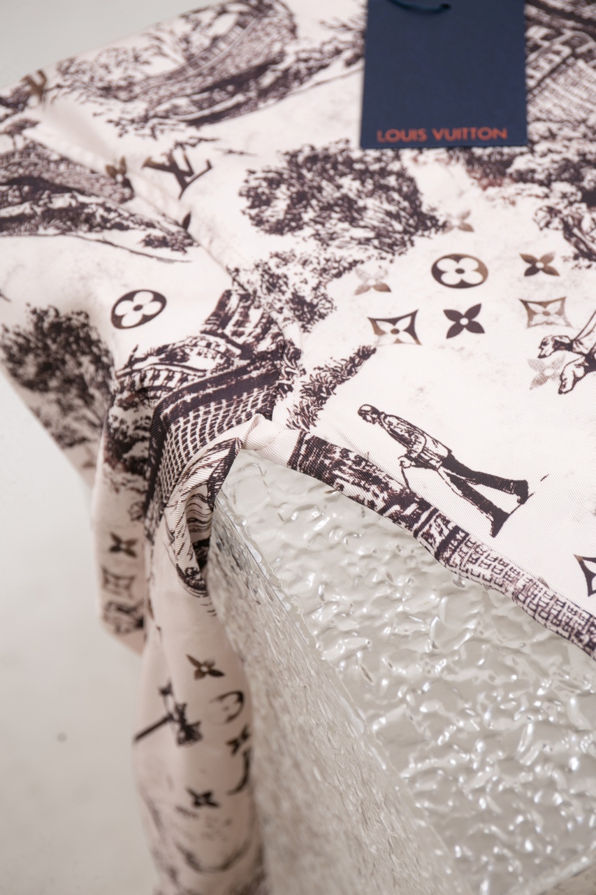 Louis Vuitton Monogram City Walk Printed Silk Long Sleeve Casual Shirt 8 windows1741090488278 385858006 1111245976