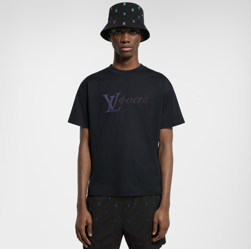 Louis Vuitton Vers T-Shirt: Monogram Rainbow, Cotton, Classic Fit - For Men 3 windows1742569143532 1532340405 867534635