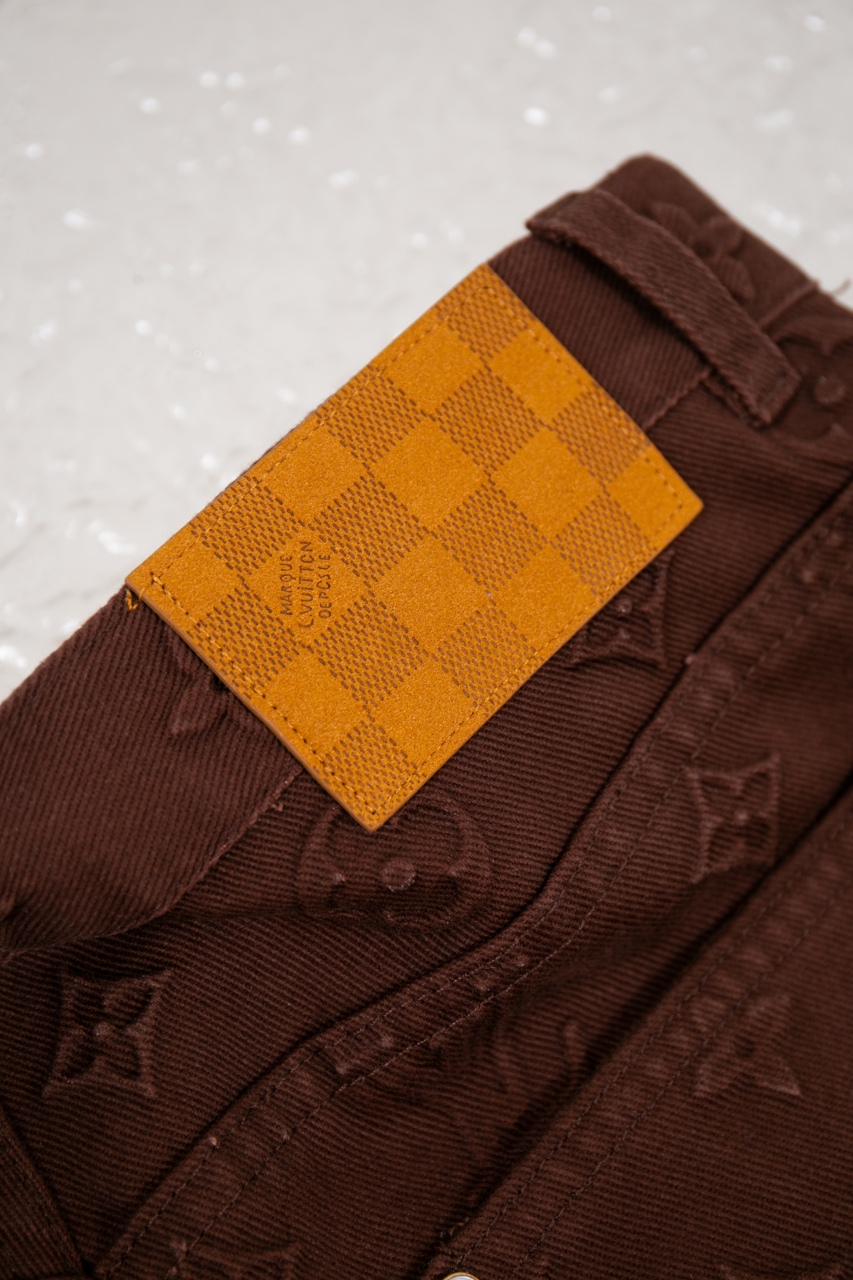 Louis Vuitton Monogram Embossed Straight Leg Jeans - Brown, Size 29-32 7 windows1742860687851 2924658351484090124