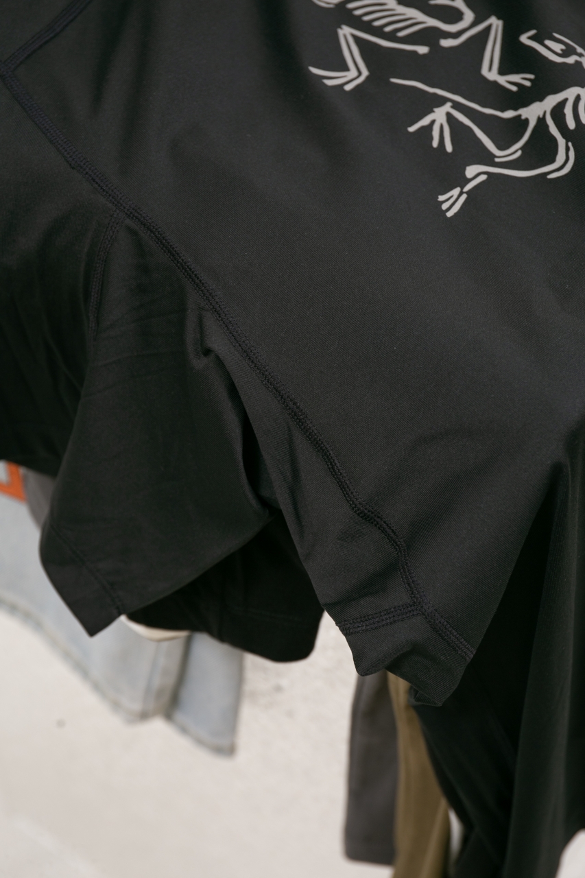 Arc'teryx Crew Neck T-Shirt - Lightweight, Breathable, and Quick-Drying Tee 5 windows1743248841252 533184376 584785061